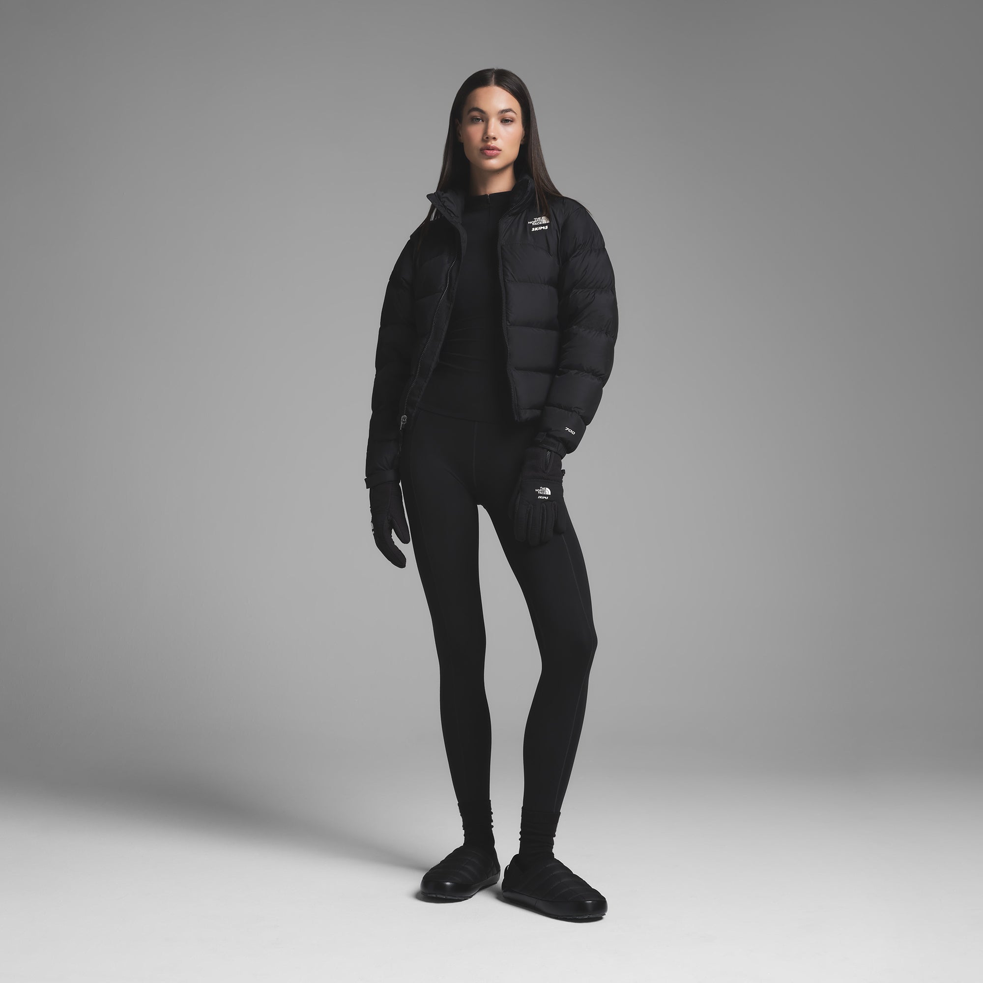 THE NORTH FACE X SKIMS RETRO DENALI FLEECE GLOVES | ONYX - Image 2