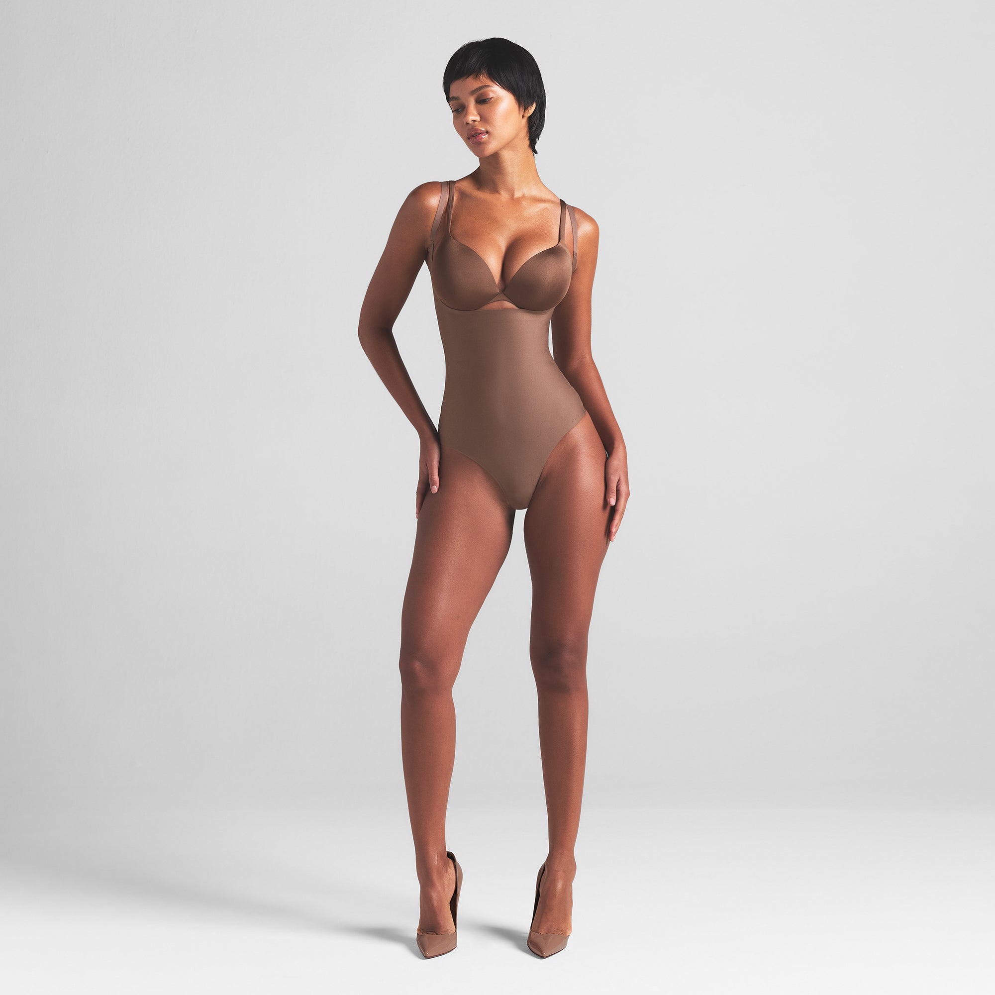 SKIMS BODY CORE SCULPT OPEN BUST THONG BODYSUIT | JASPER - Image 5