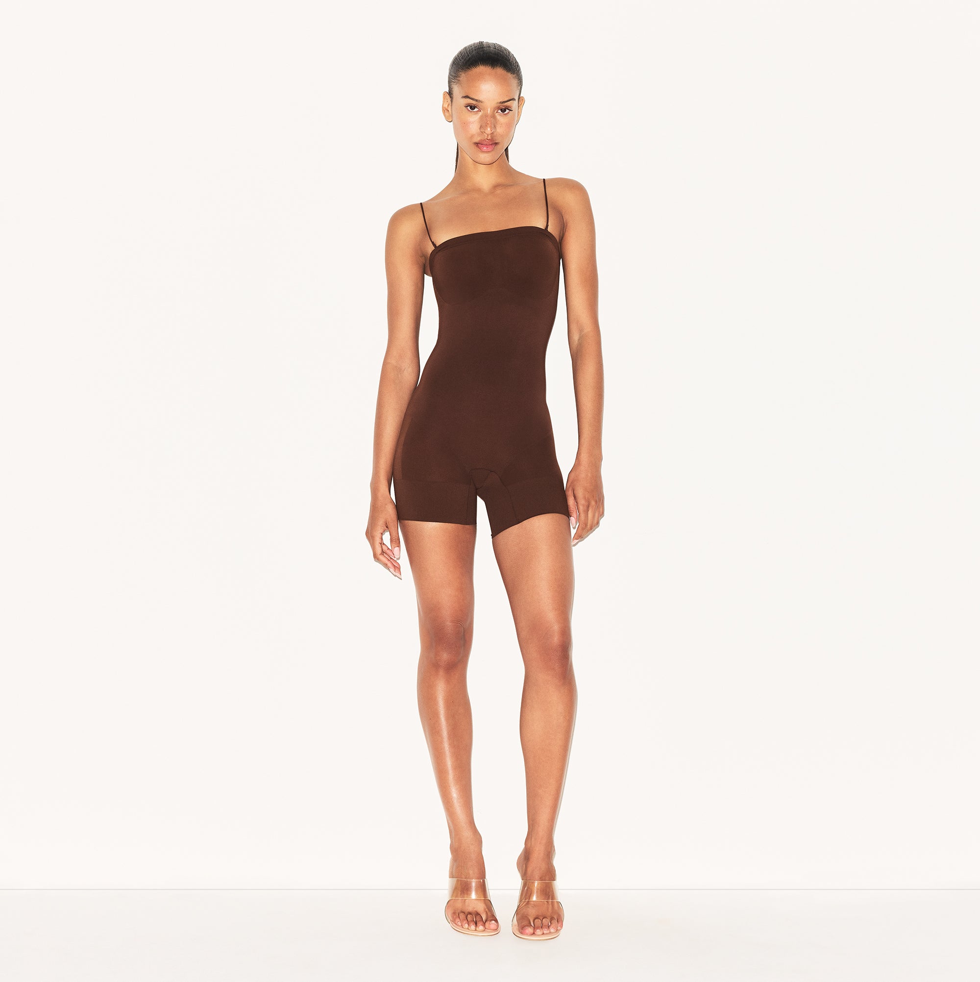 SHEER SEAMLESS STRAPLESS SHORTIE BODYSUIT | COCOA