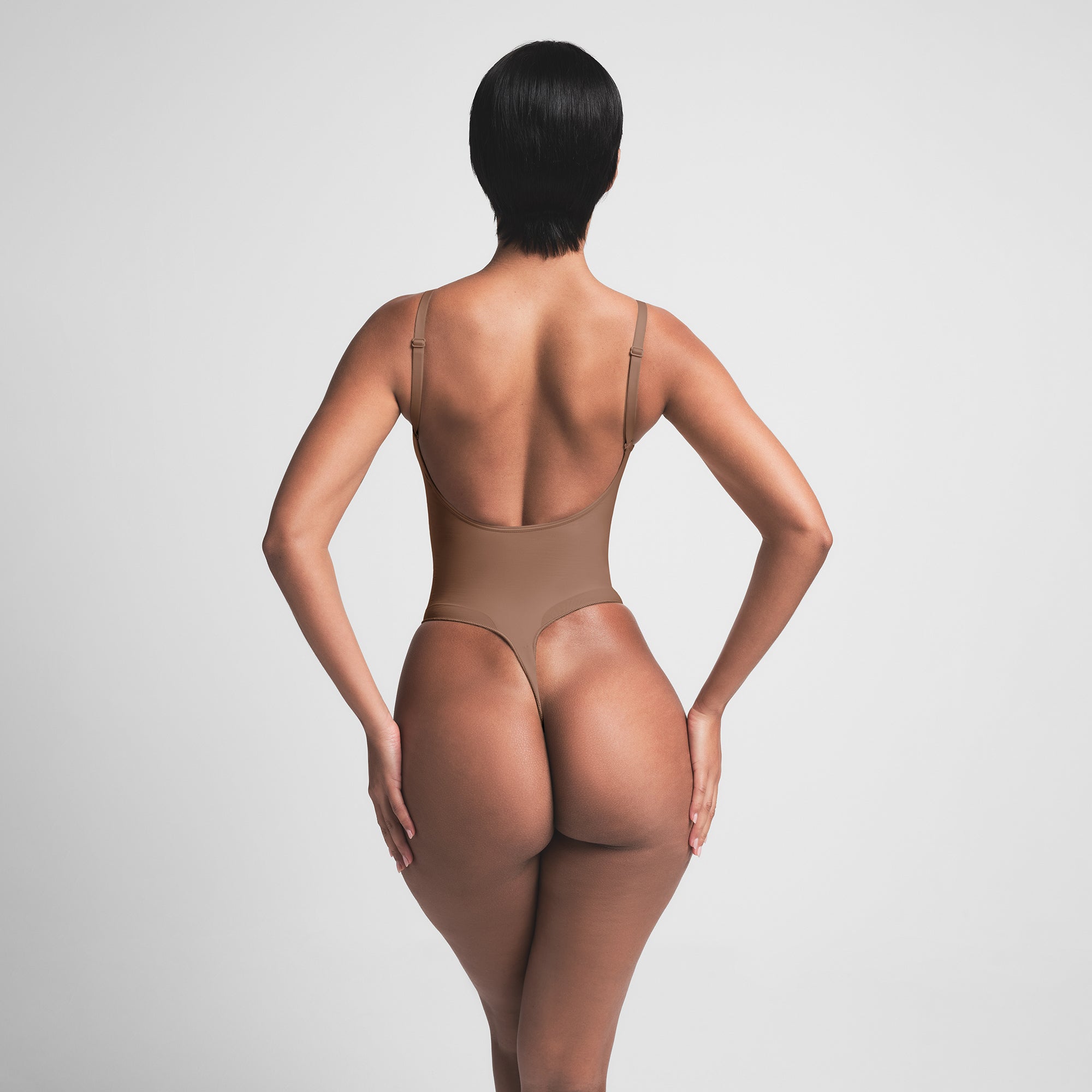 SEAMLESS SCULPT LOW BACK THONG BODYSUIT | JASPER