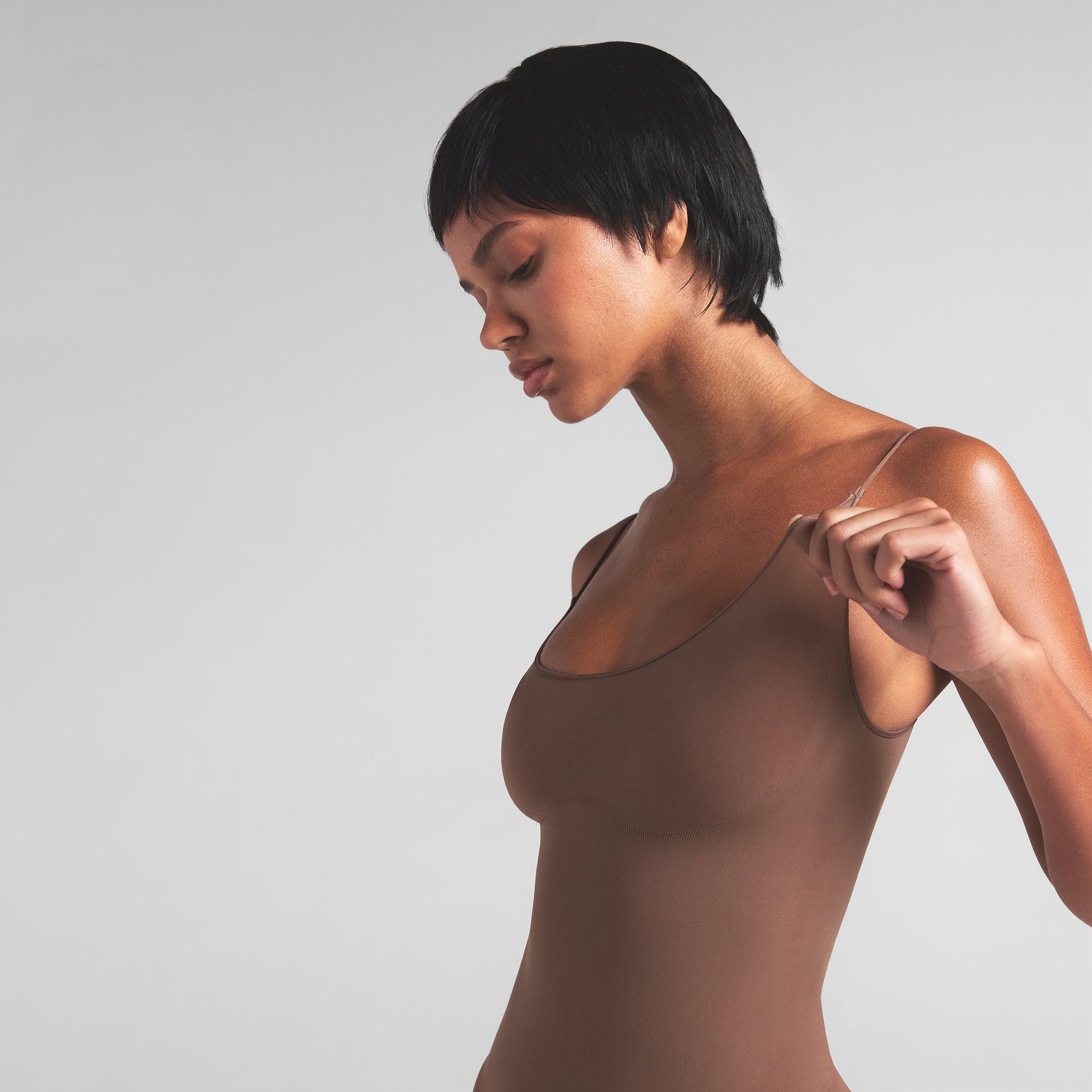 SHEER SEAMLESS THONG BODYSUIT | JASPER - Image 2