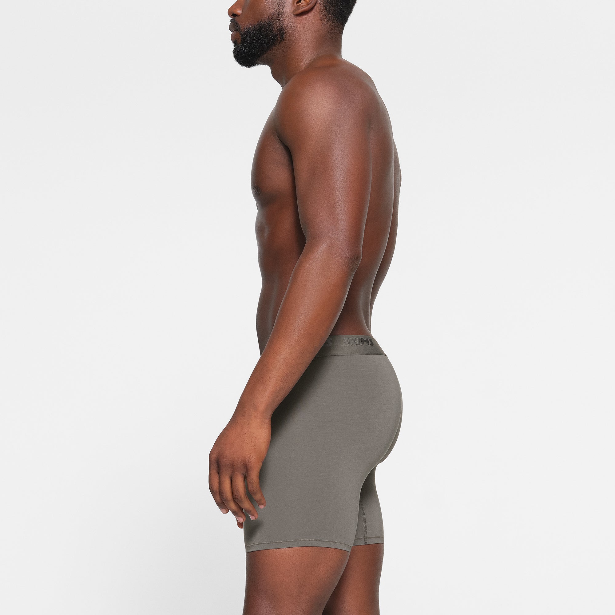 SKIMS STRETCH MENS 5" BOXER BRIEF | GUNMETAL - Image 2
