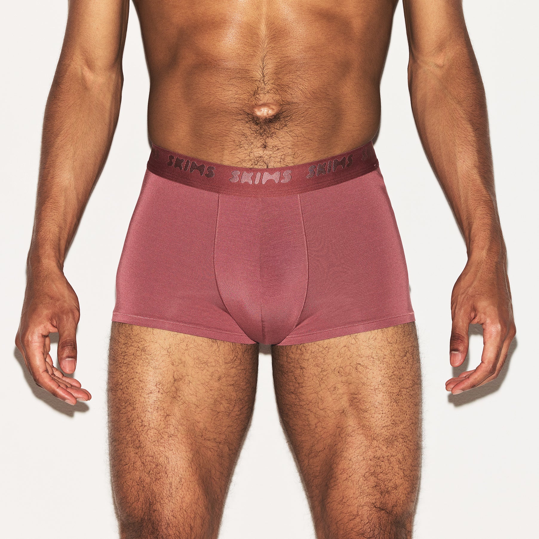 SKIMS STRETCH MENS TRUNK | CORDOVAN - Image 4