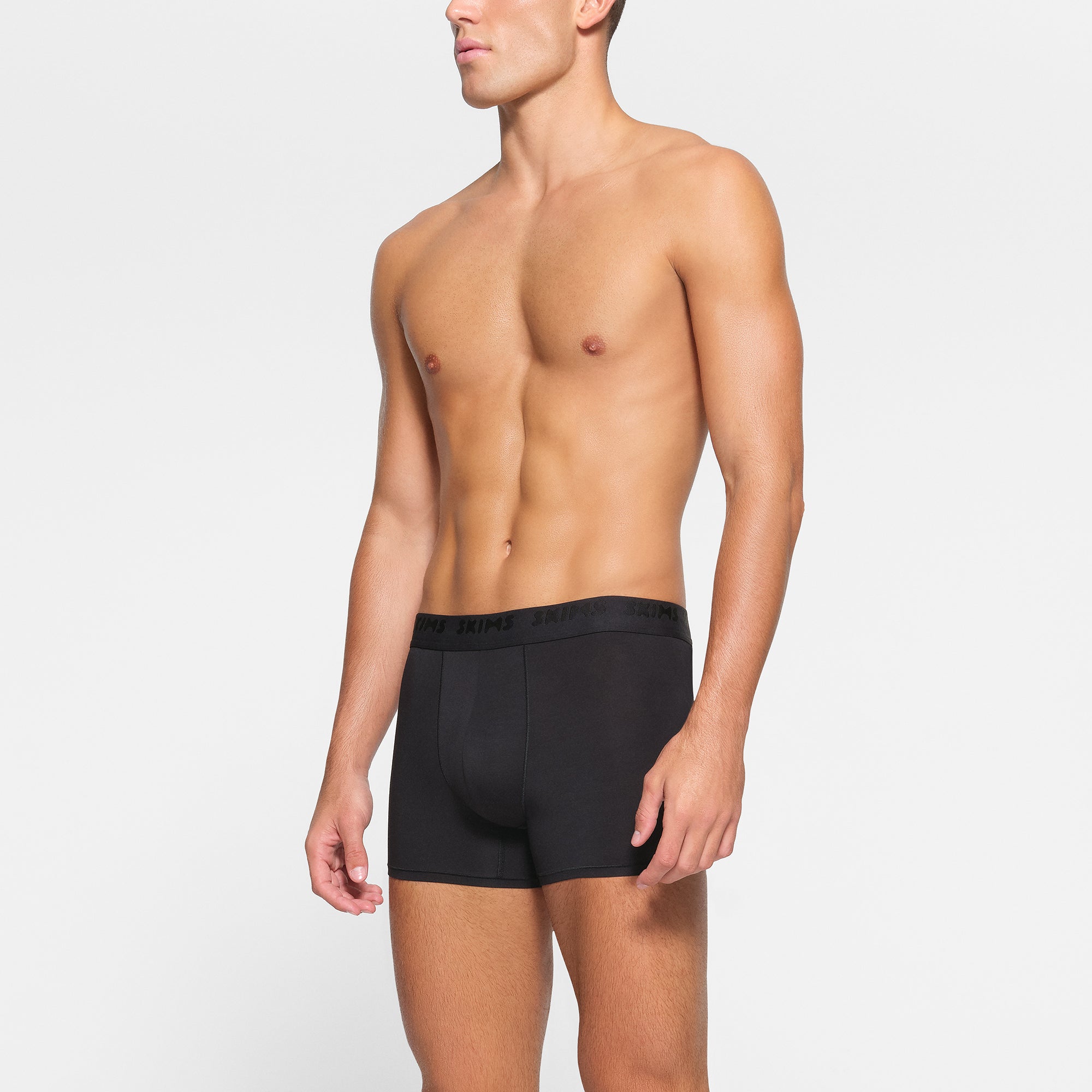 SKIMS STRETCH MENS 3" BOXER BRIEF | OBSIDIAN - Image 2