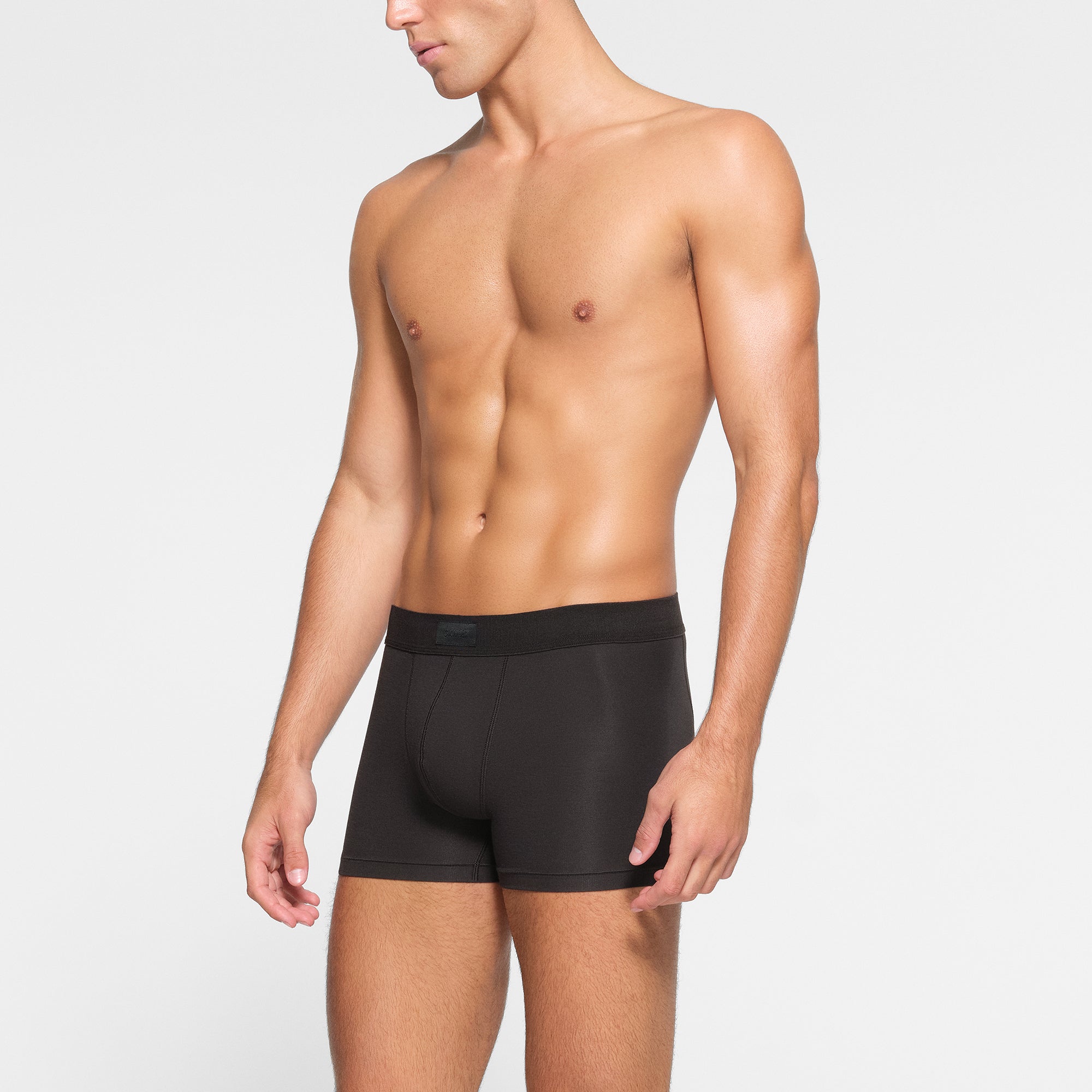 SKIMS COTTON MENS 3" BOXER BRIEF | ONYX - Image 2