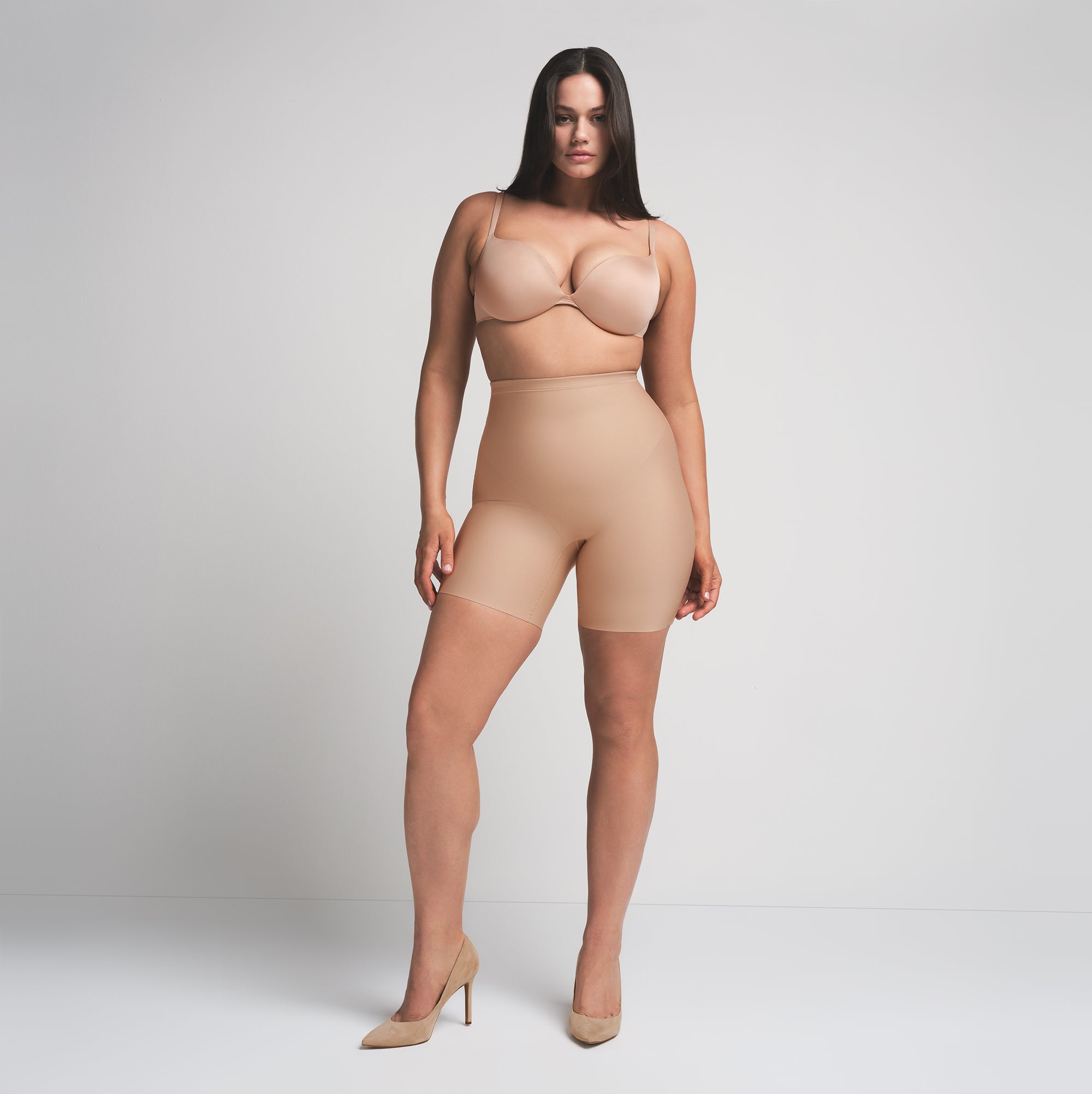 SKIMS BODY CORE SCULPT MID RISE SHORT | CLAY - Image 7