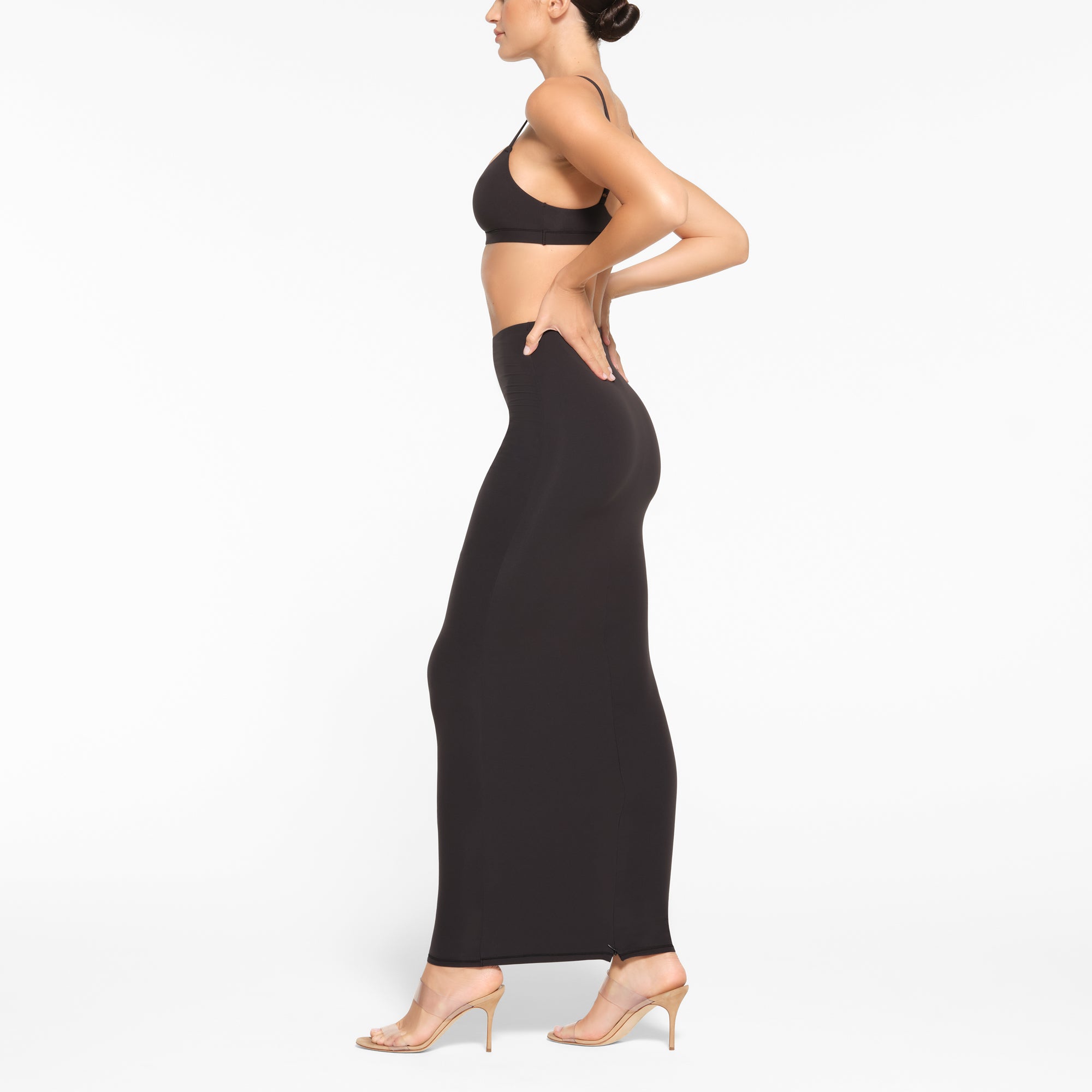 FITS EVERYBODY LONG SKIRT | ONYX - Image 2