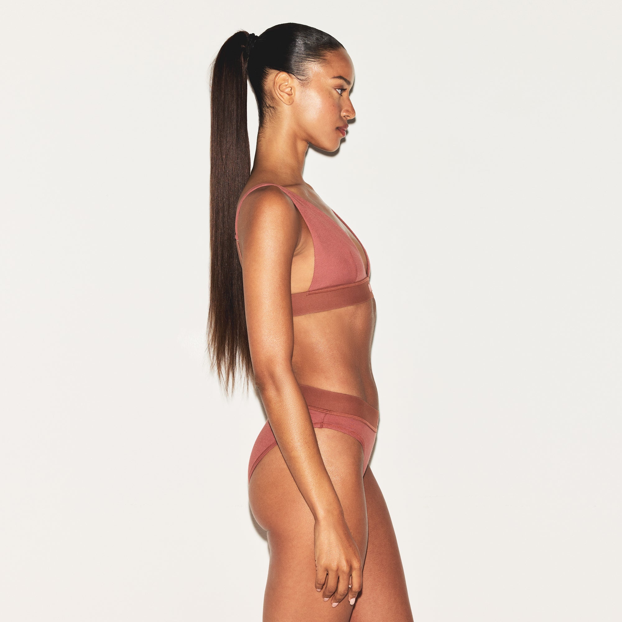 COTTON RIB PLUNGE BRALETTE | REDWOOD - Image 4