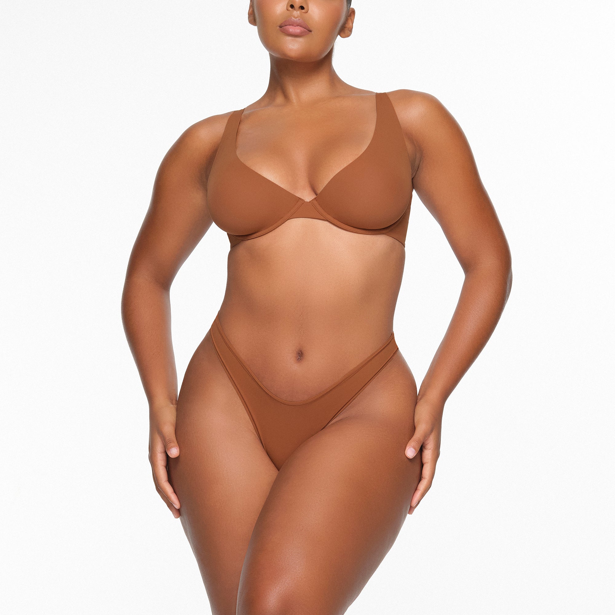 FITS EVERYBODY UNLINED APEX PLUNGE BRA | BRONZE