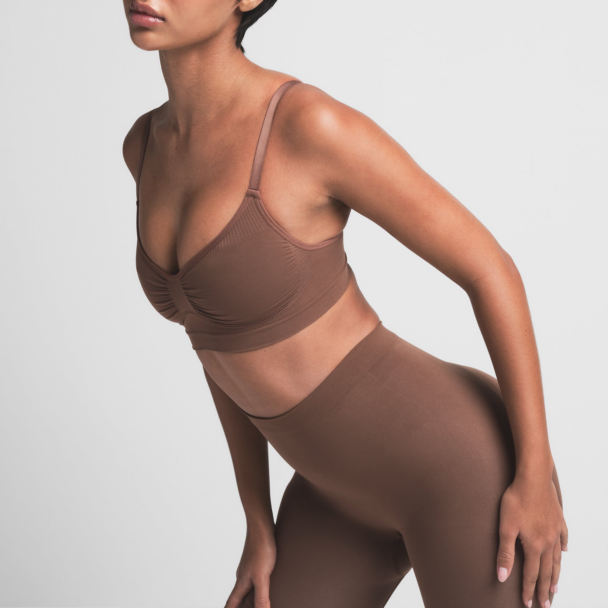 SEAMLESS SCULPT BRALETTE | JASPER