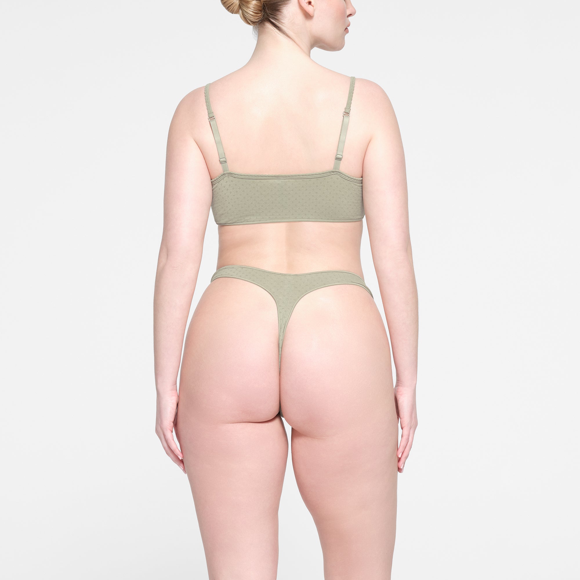 MICRO POINTELLE SCOOP BRALETTE | TALC - Image 3