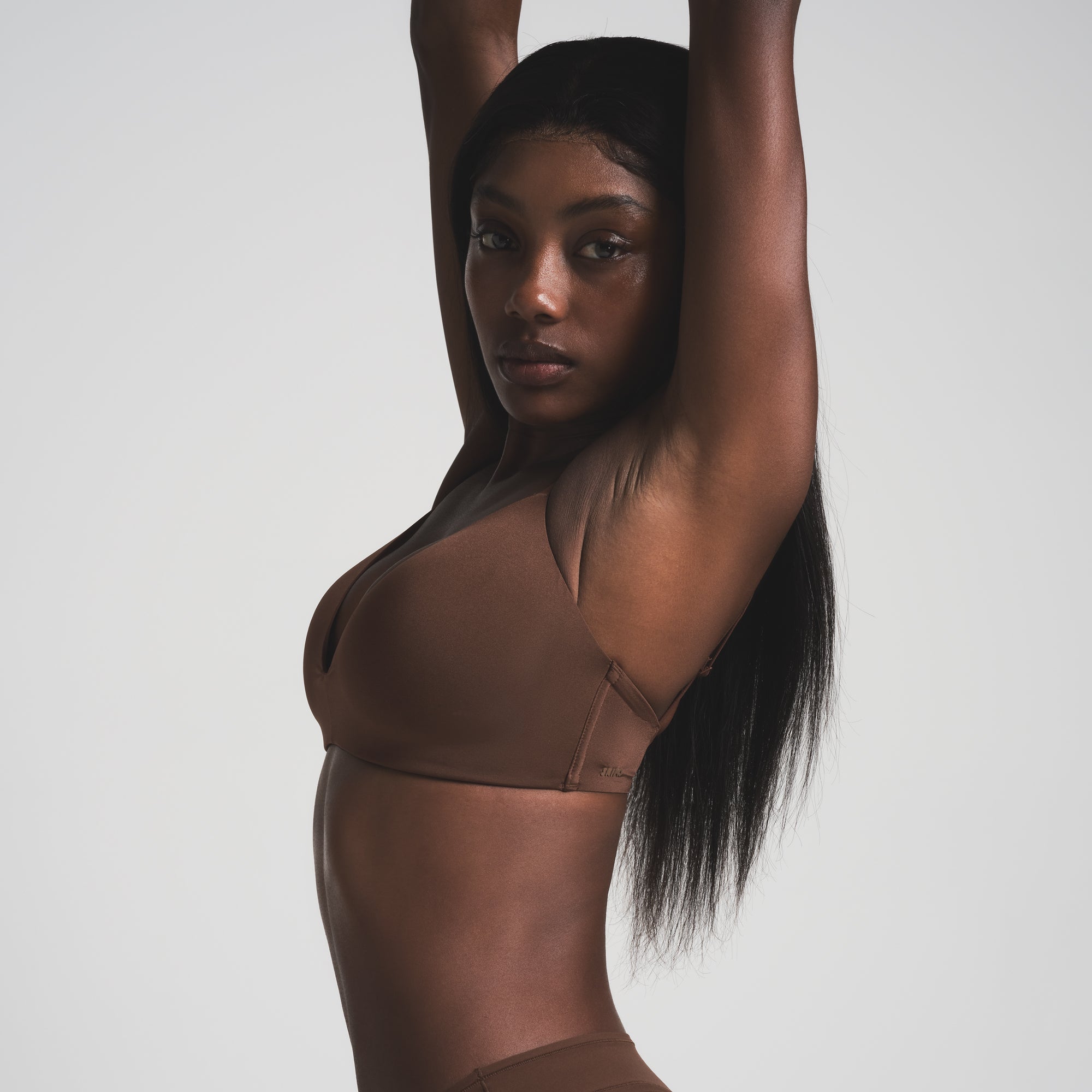 WIRELESS FORM T-SHIRT DEMI BRA | COCOA - Image 3