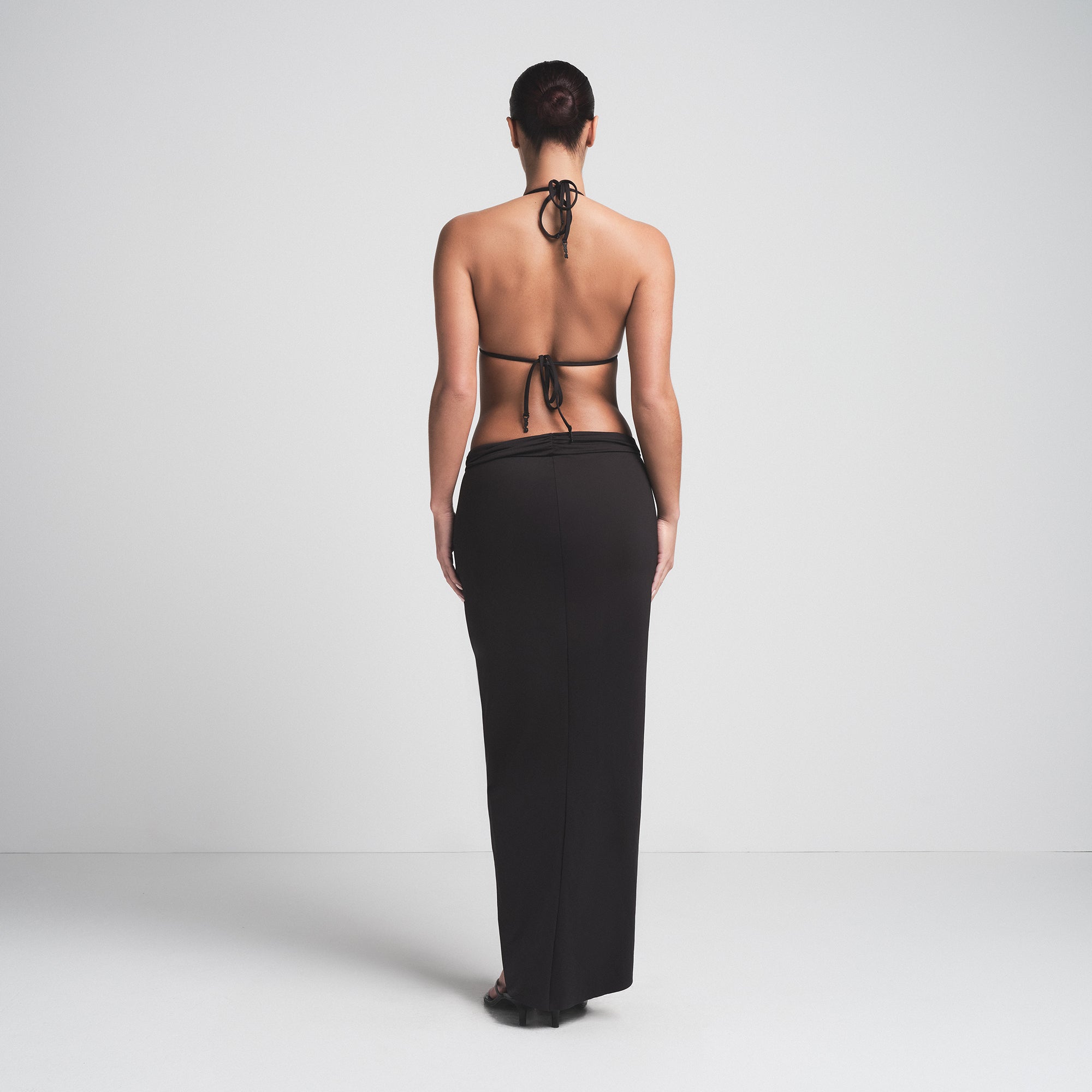 SIGNATURE SWIM SARONG SKIRT | ONYX - Image 2