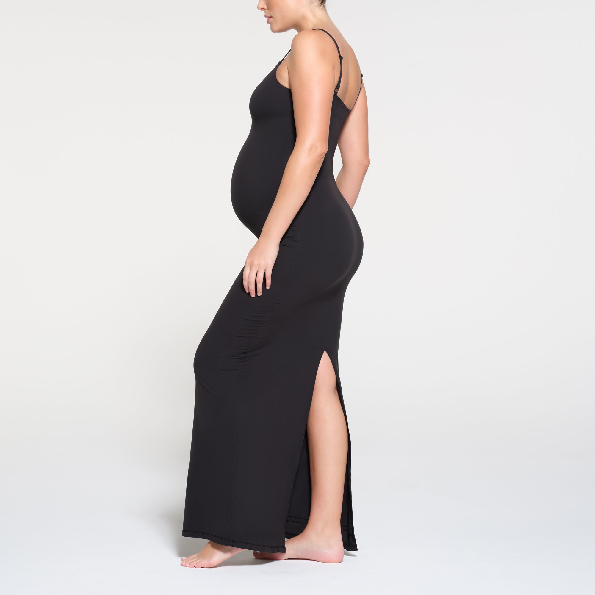 FITS EVERYBODY MATERNITY LONG SLIP DRESS | ONYX - Image 2