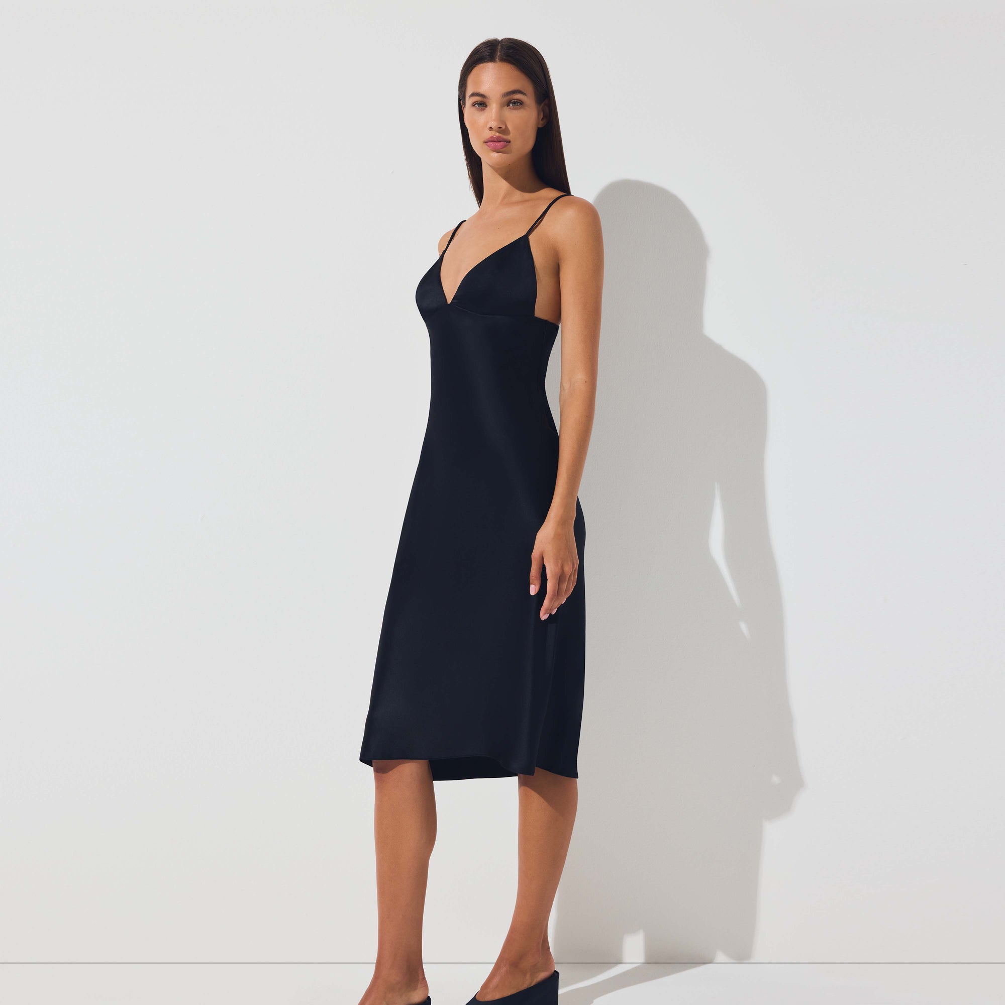 SILK MIDI DRESS | ONYX - Image 2