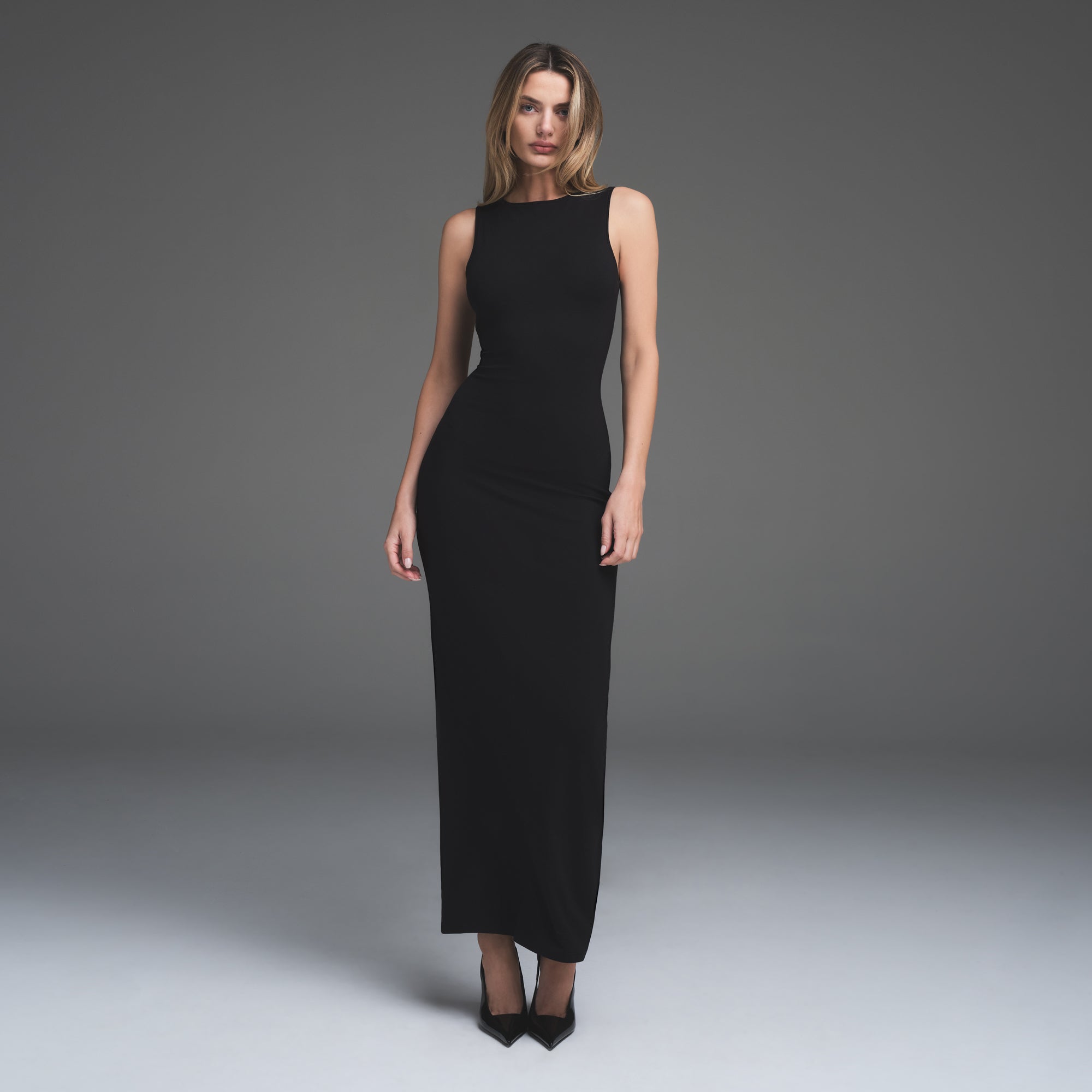 SMOOTH LAYERS LONG BOAT NECK DRESS | OBSIDIAN
