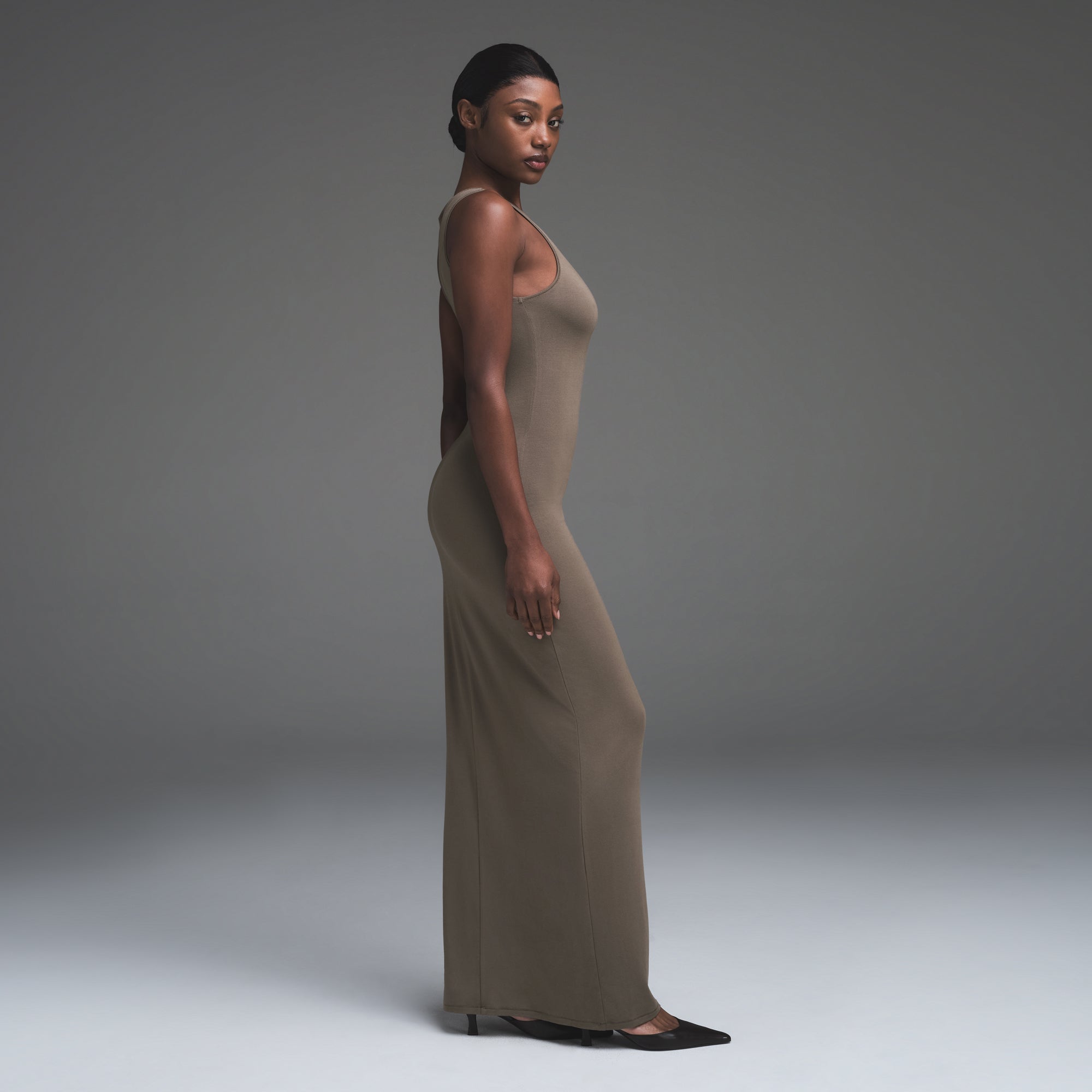 SMOOTH LAYERS LONG BOAT NECK DRESS | TRUFFLE - Image 3