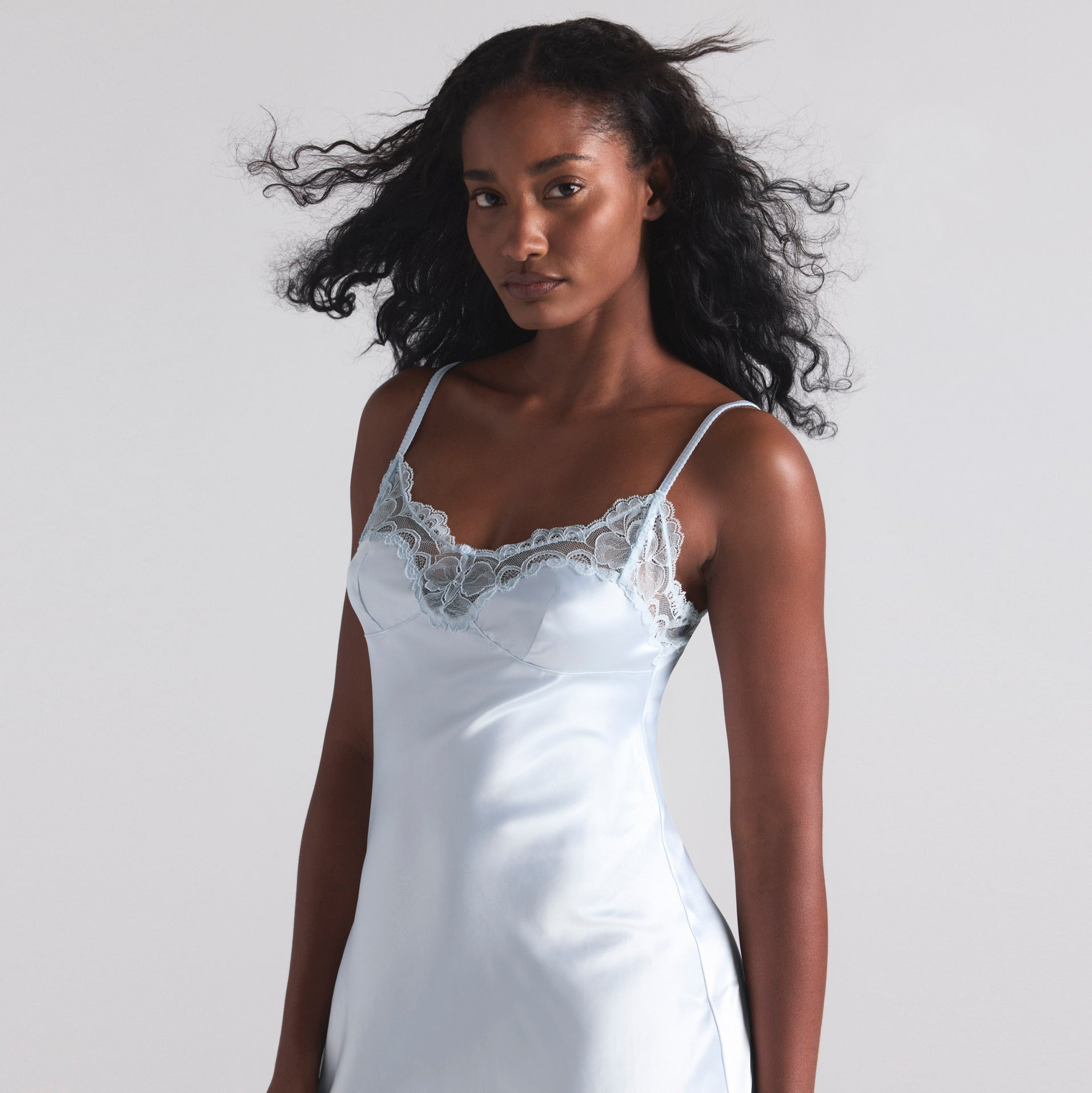 WOVEN SHINE LACE SLIP DRESS | CLOUD - Image 2