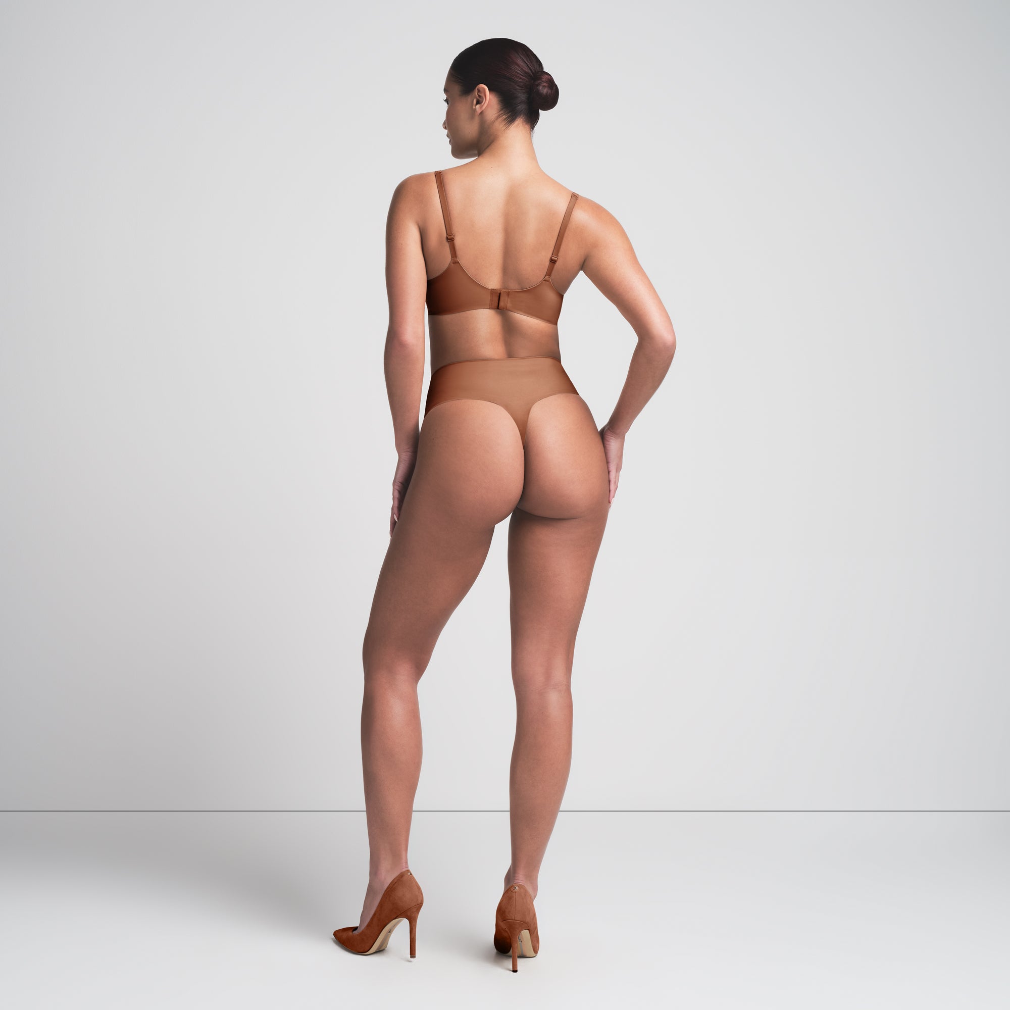 SMOOTHING INTIMATES UNLINED MINIMIZER BRA | JASPER - Image 3