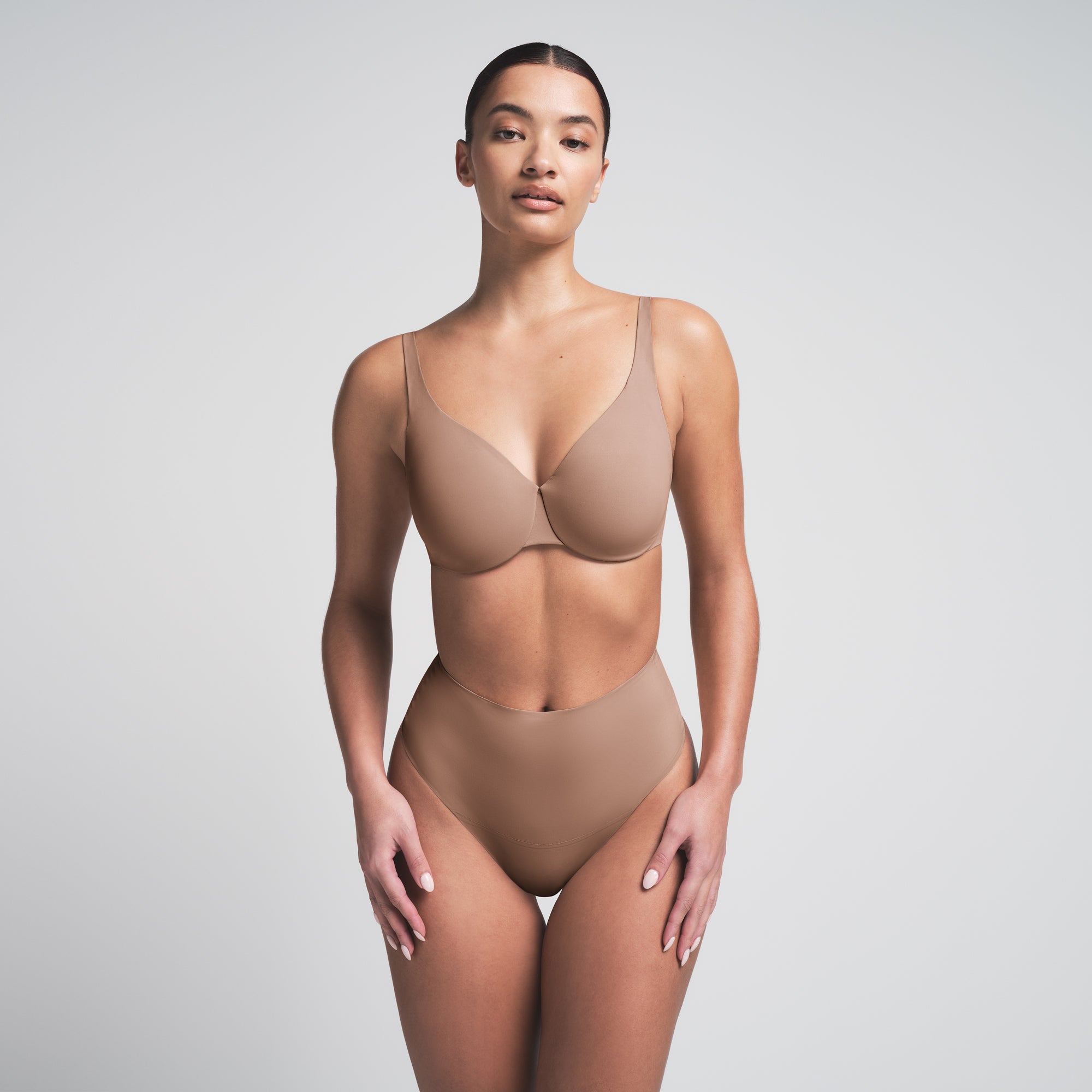 SMOOTHING INTIMATES UNLINED MINIMIZER BRA | SIENNA