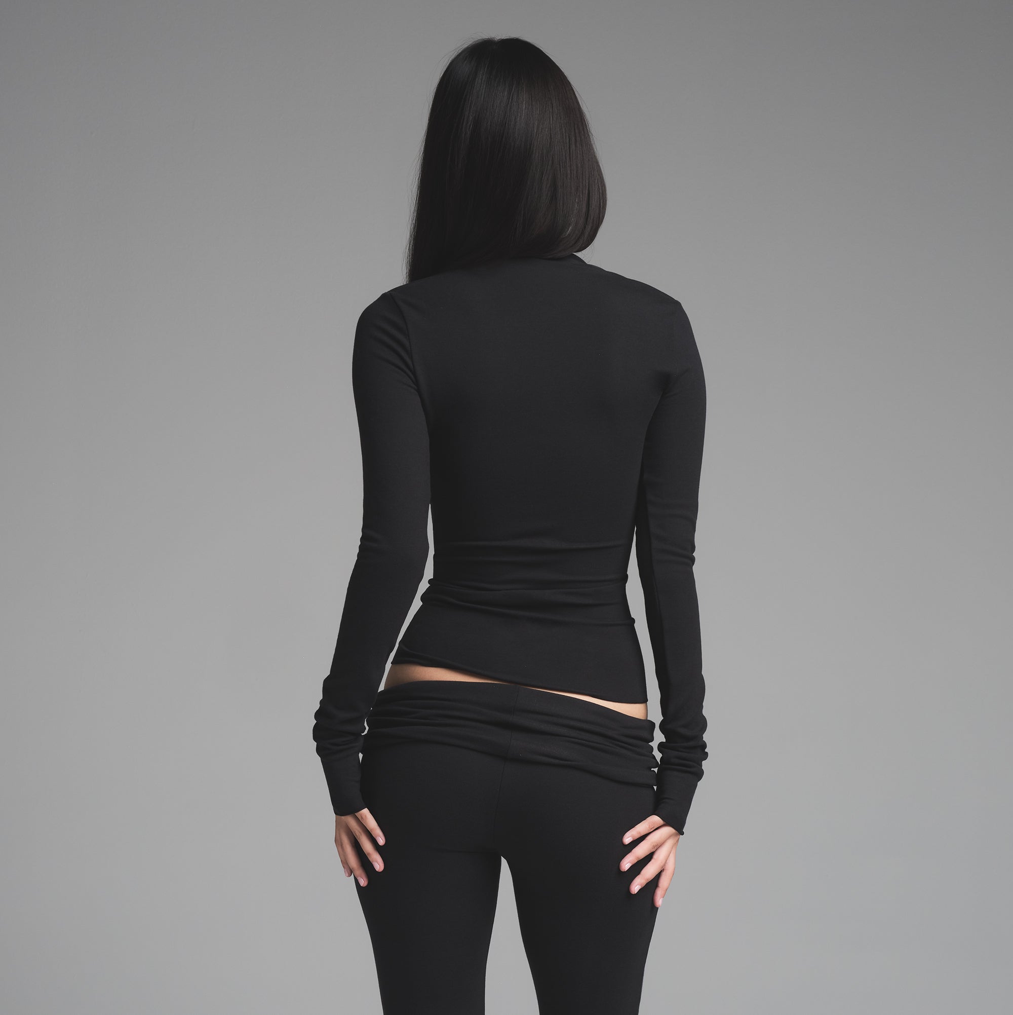 SKIMS CLOUD ASYMMETRIC LONG SLEEVE TOP | ONYX - Image 3