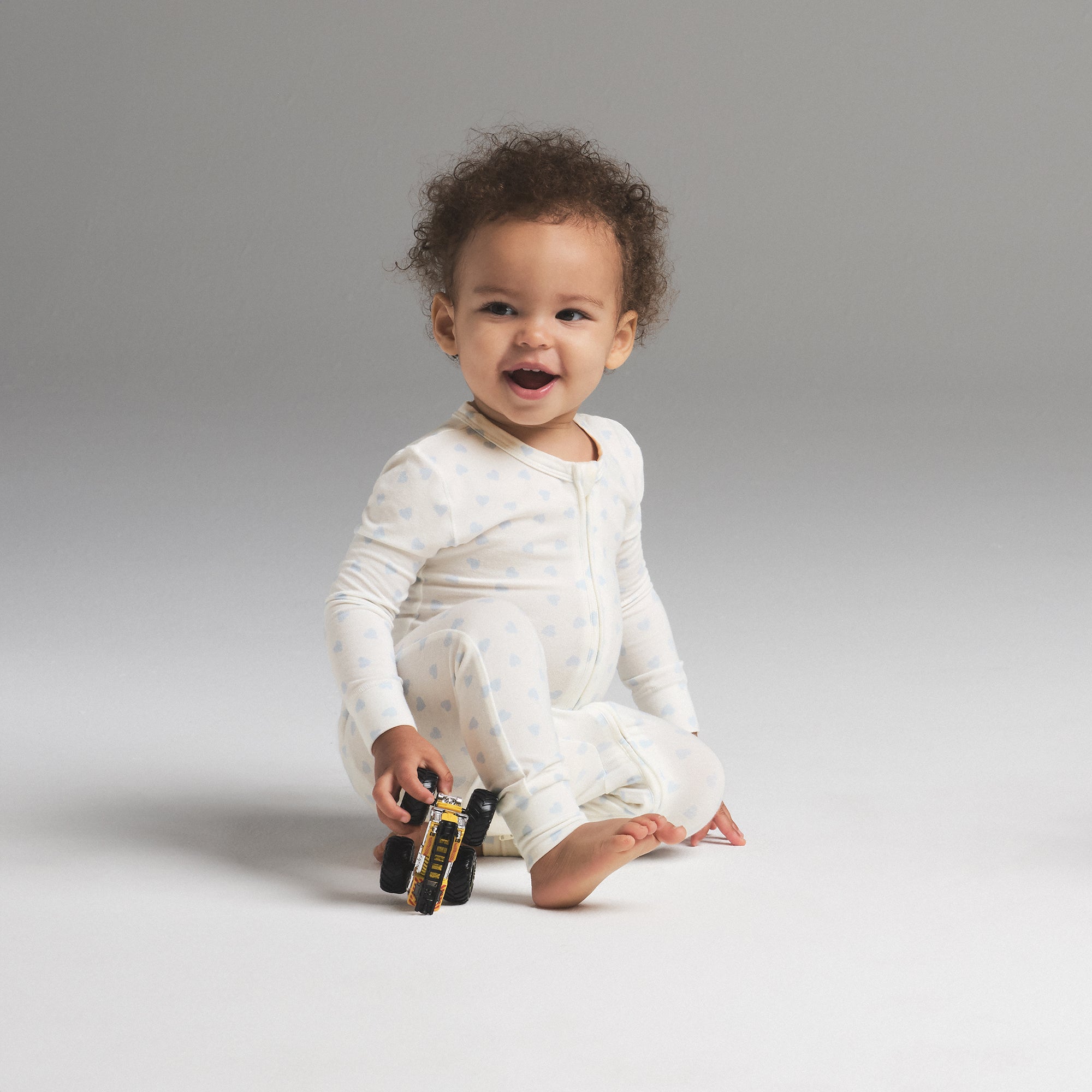 SKIMS SLEEP BABY ONESIE | MARBLE CLOUD HEART PRINT - Image 2