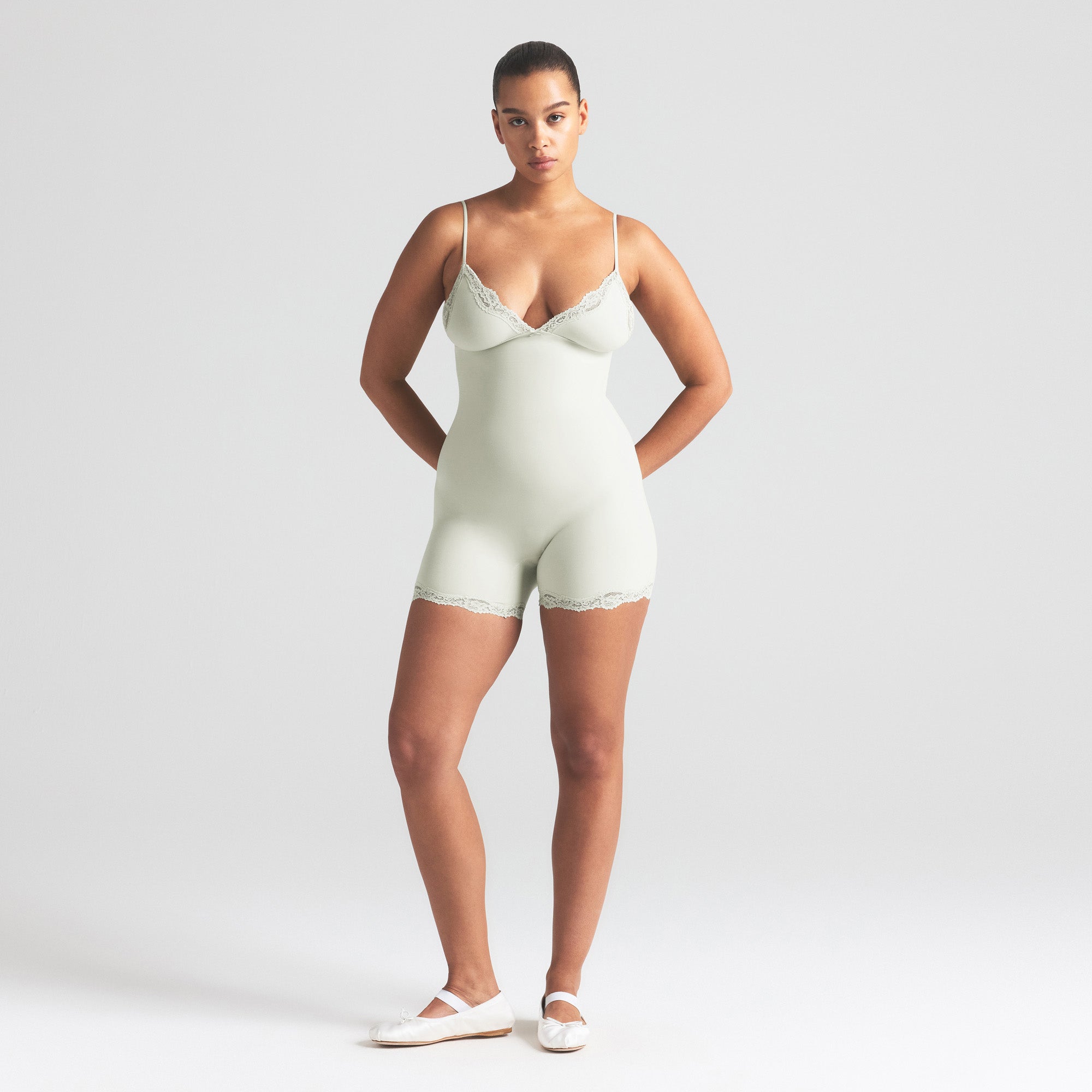 FITS EVERYBODY LACE TRIANGLE ONESIE | SPEARMINT