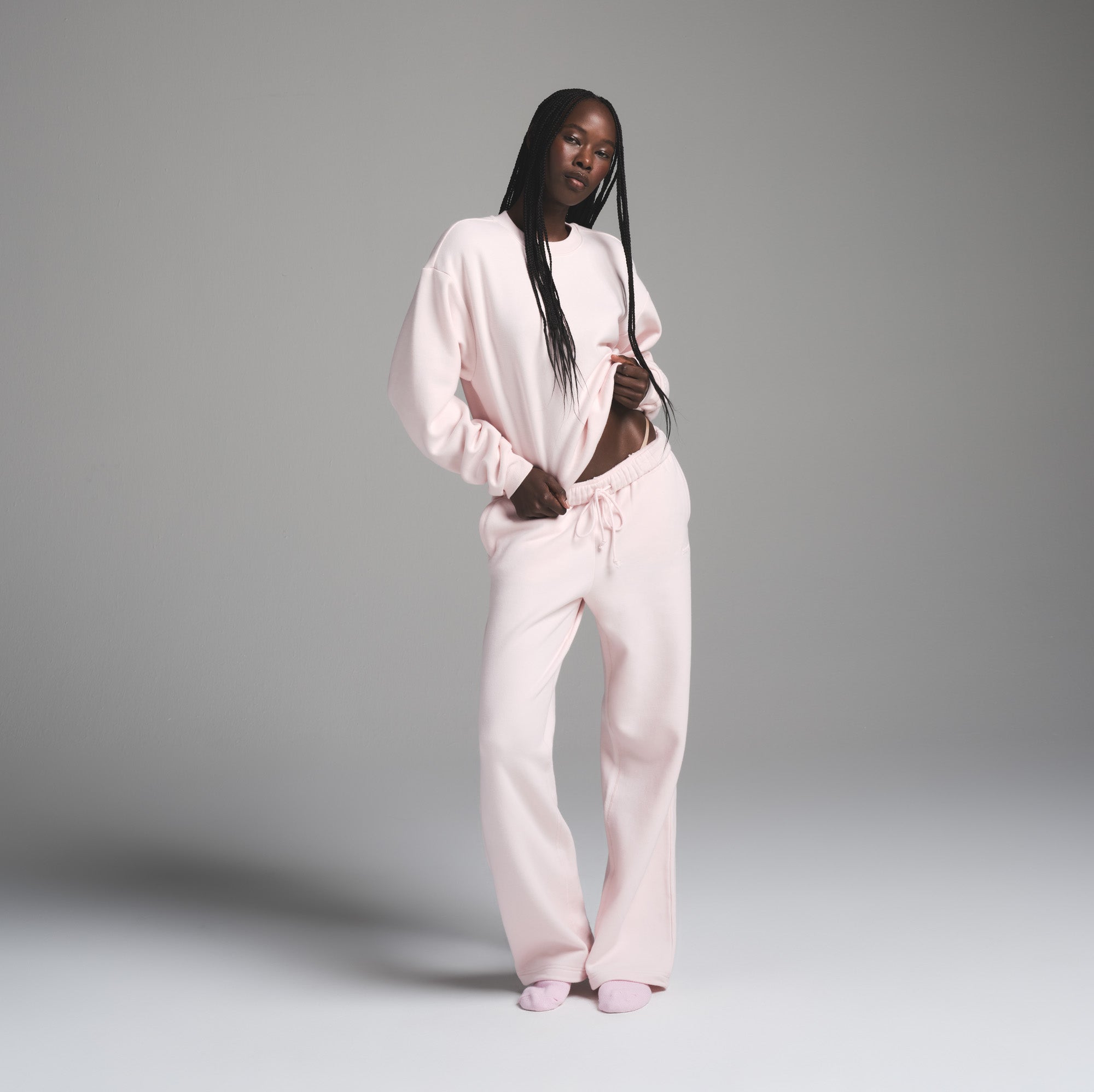 COTTON FLEECE CLASSIC CREWNECK | BARELY PINK - Image 2