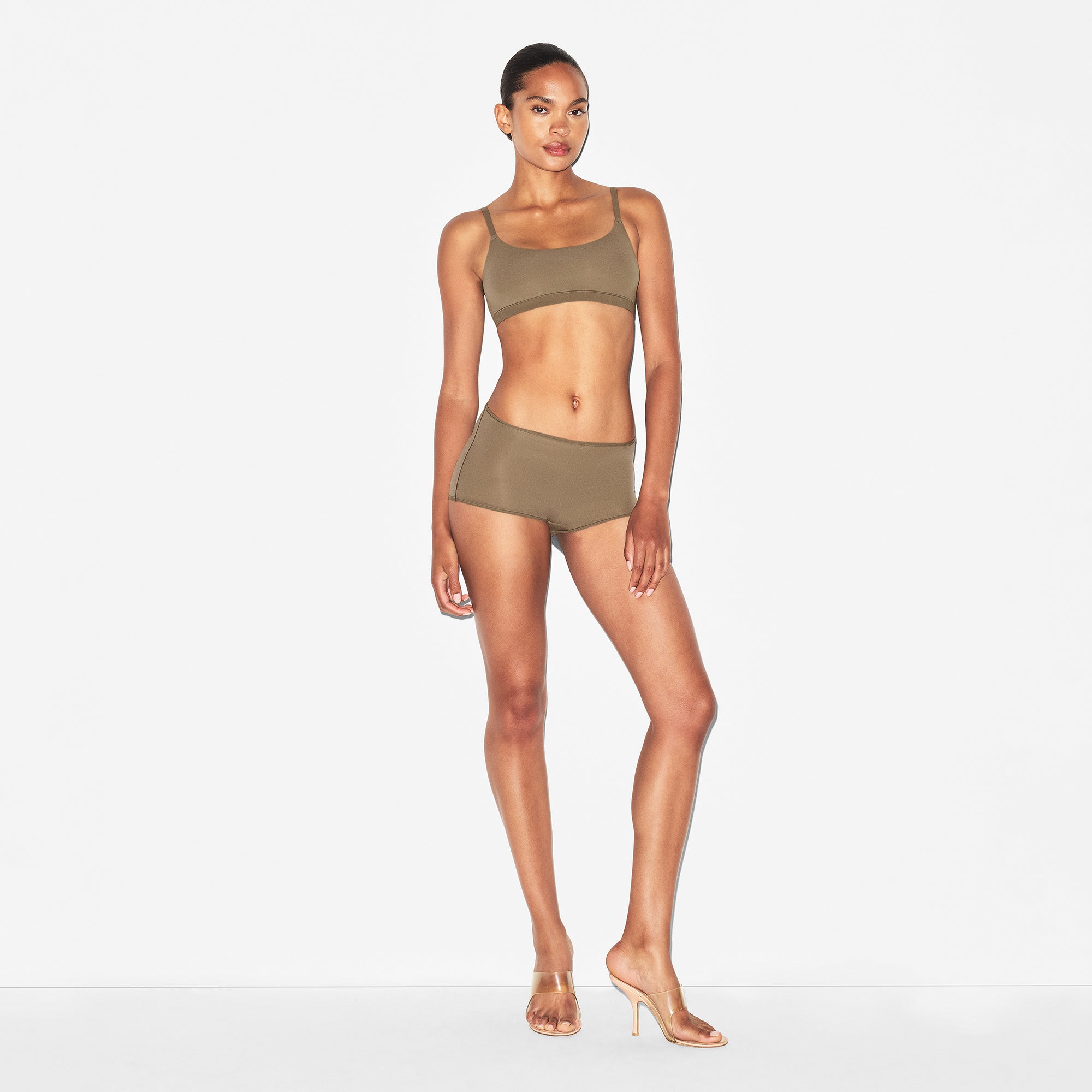 FITS EVERYBODY BOY SHORT | TRUFFLE - Image 2