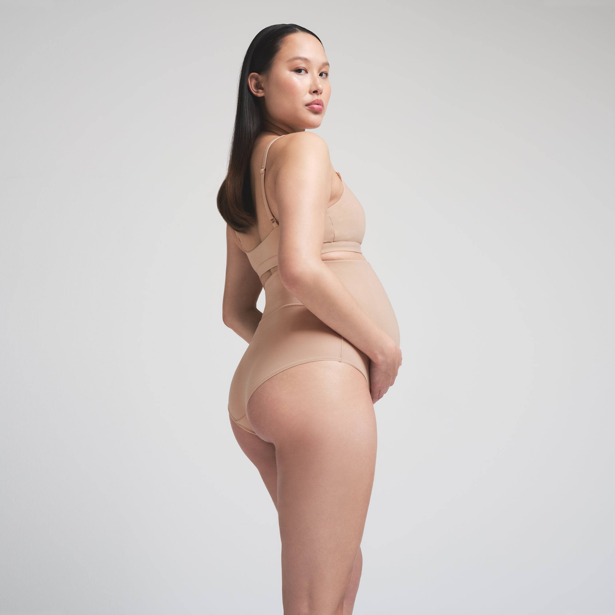 FITS EVERYBODY MATERNITY BANDED HIGH-WAISTED BRIEF | CLAY - Image 2