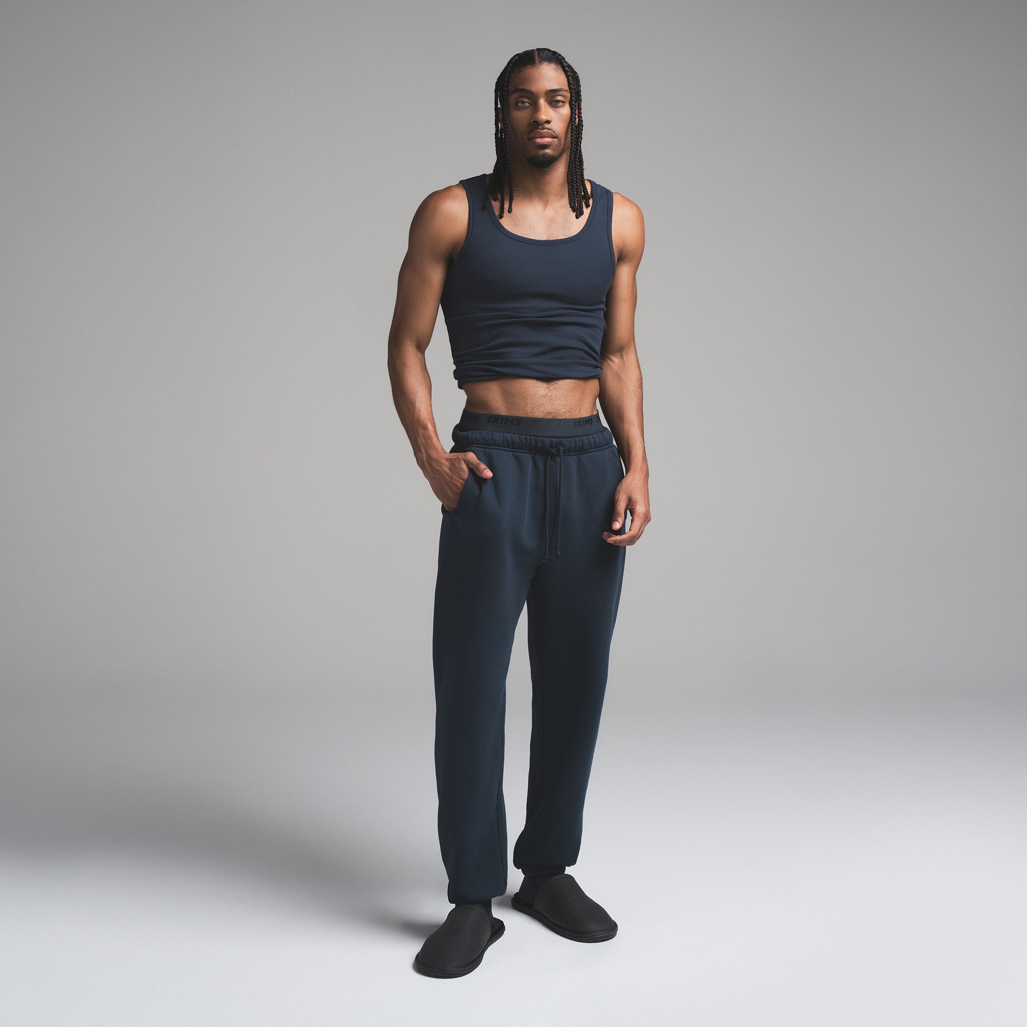 FLEECE LOUNGE MENS RELAXED JOGGER | NAVY - Image 4