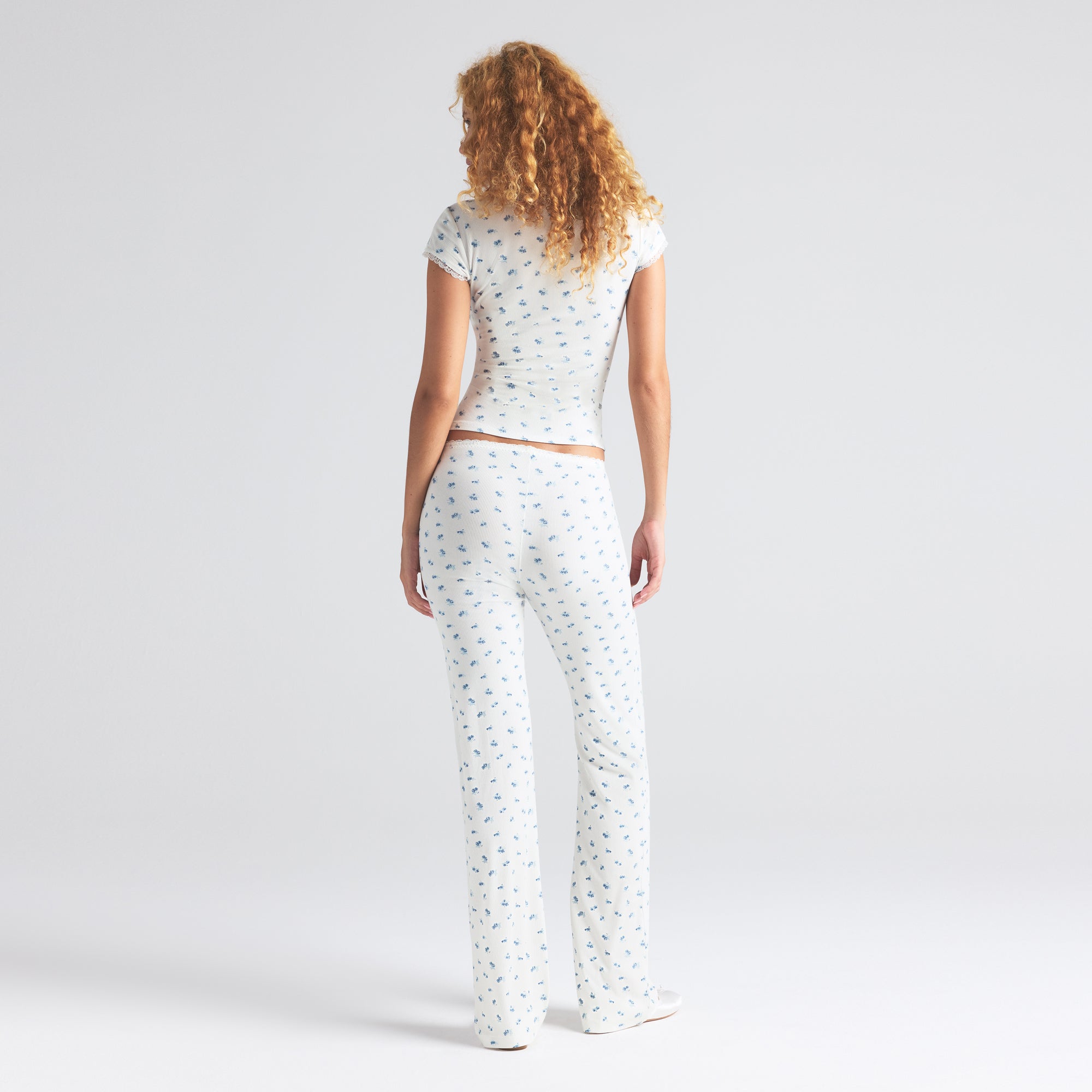 SOFT LOUNGE LACE PANT | BLUE GARDEN PRINT - Image 3