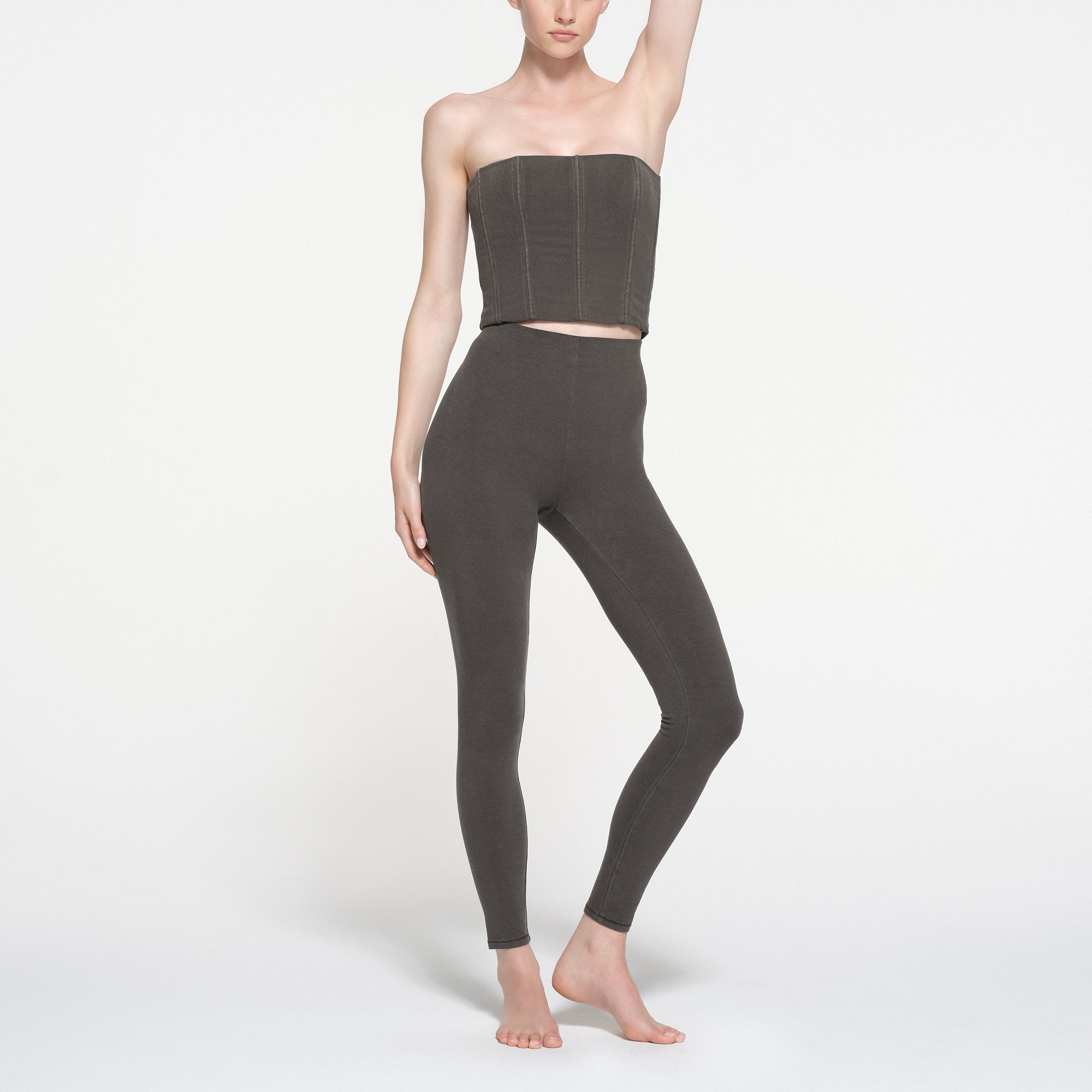 OUTDOOR HIGH-WAISTED LEGGING | WASHED ONYX