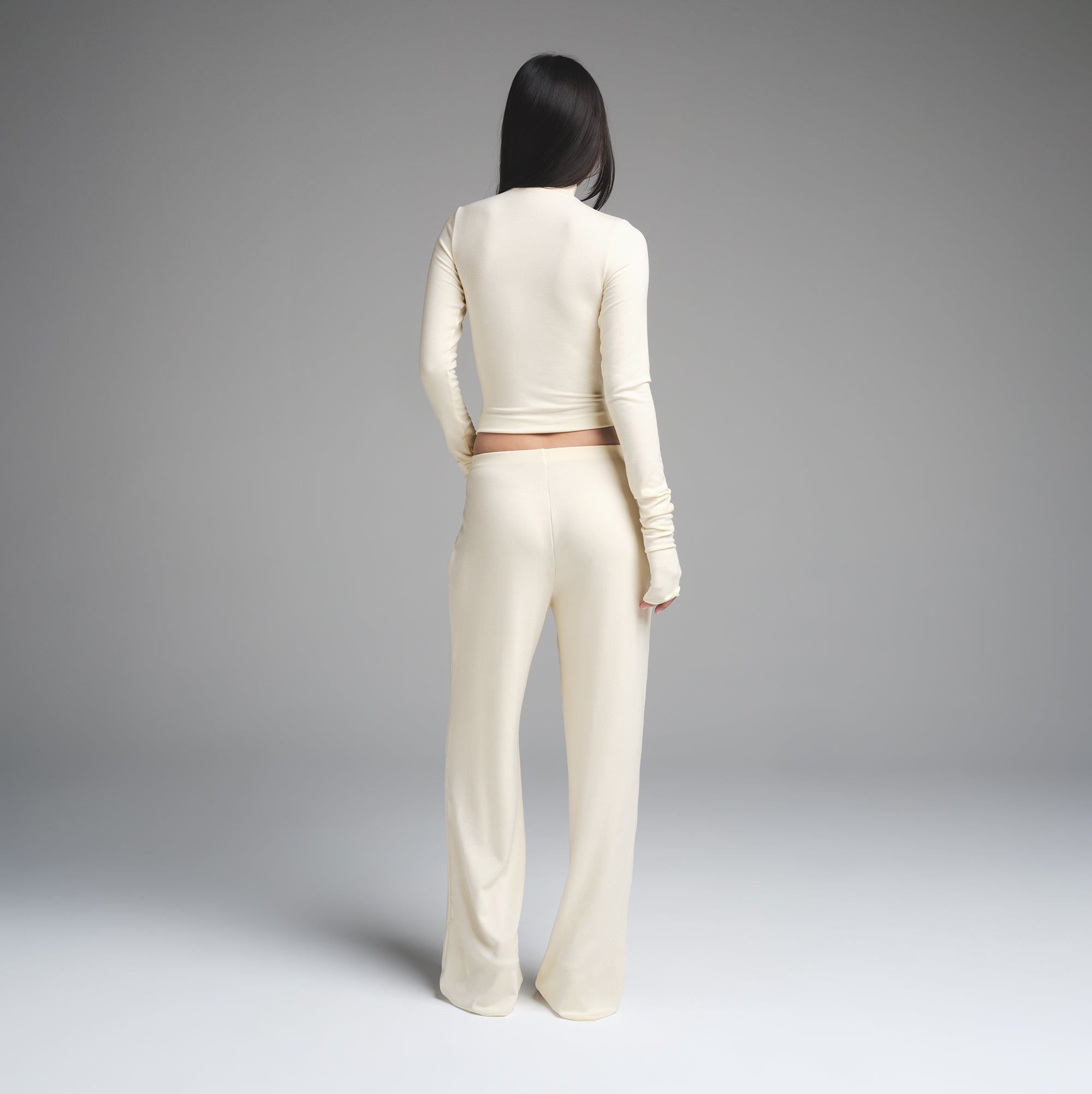 SKIMS CLOUD STRAIGHT LEG PANT | ECRU - Image 3