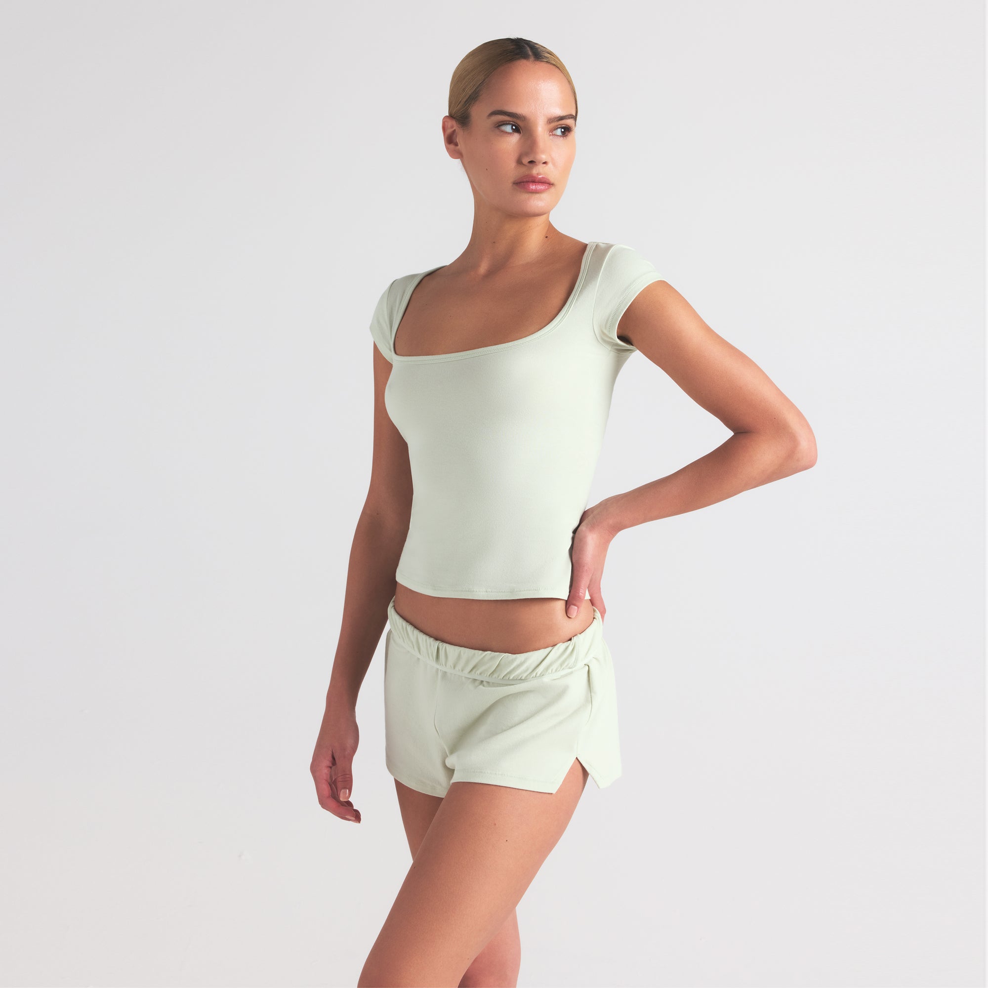 COTTON JERSEY LOOSE SHORT | SPEARMINT - Image 2