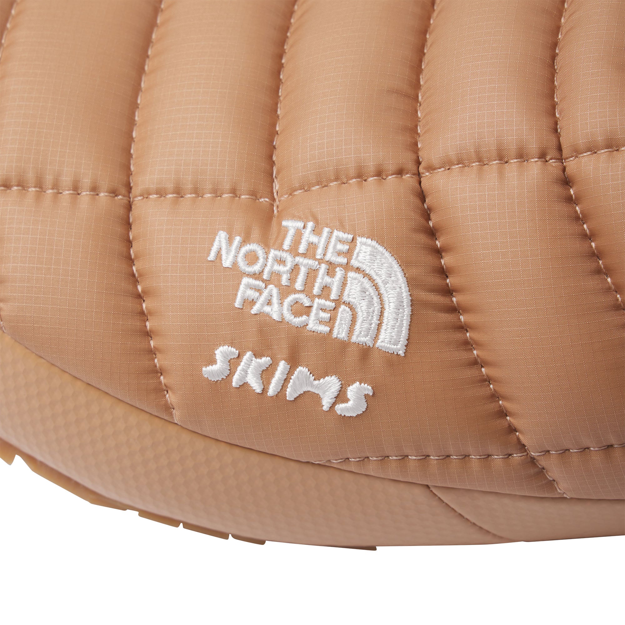 THE NORTH FACE X SKIMS THERMOBALL TRACTION MULES V | OCHRE - Image 7