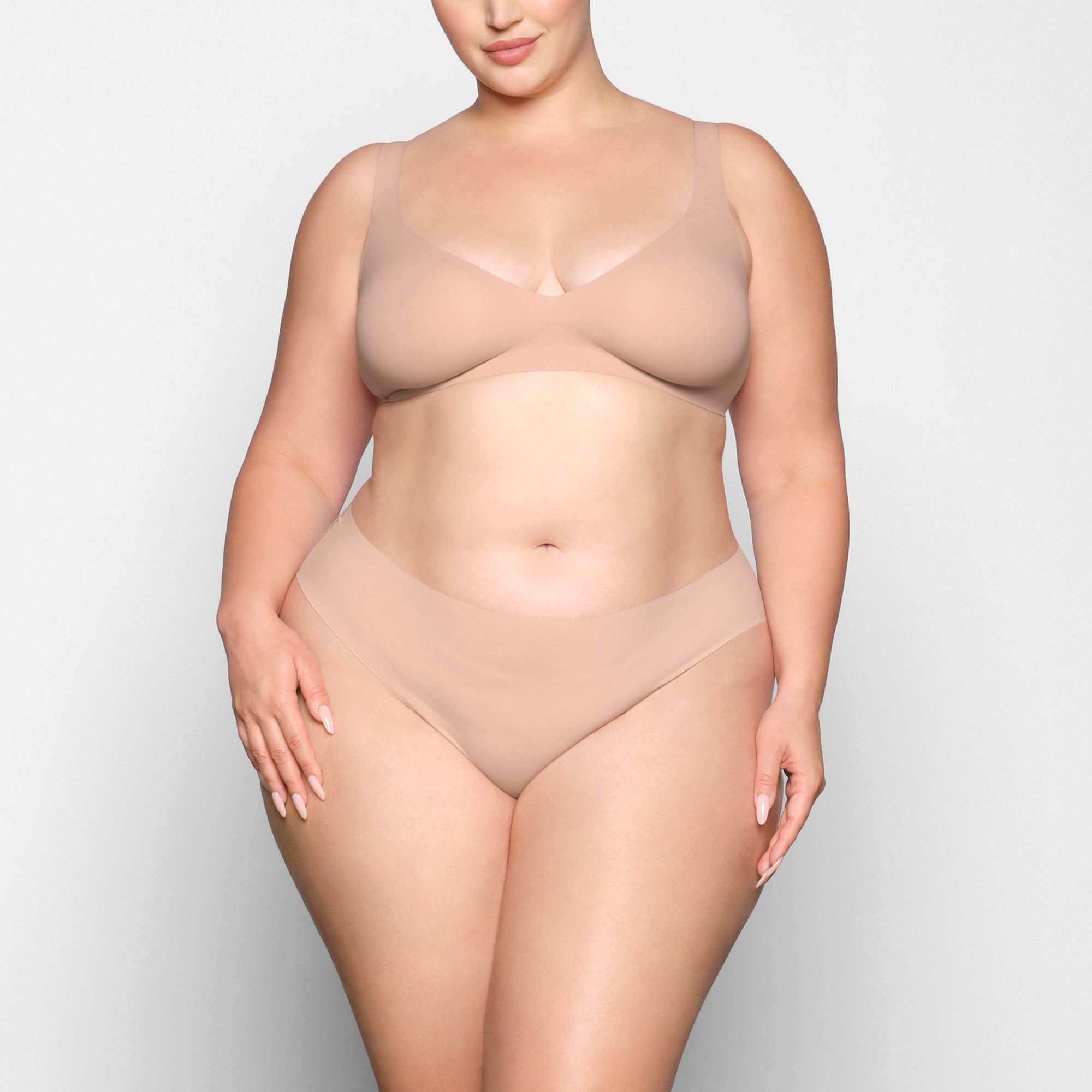 NAKED PLUNGE BRALETTE | MICA