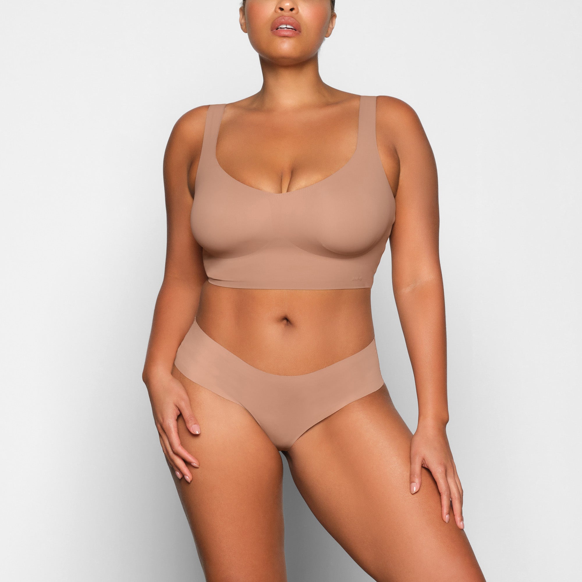 NAKED PLUNGE LONGLINE BRALETTE | SIENNA