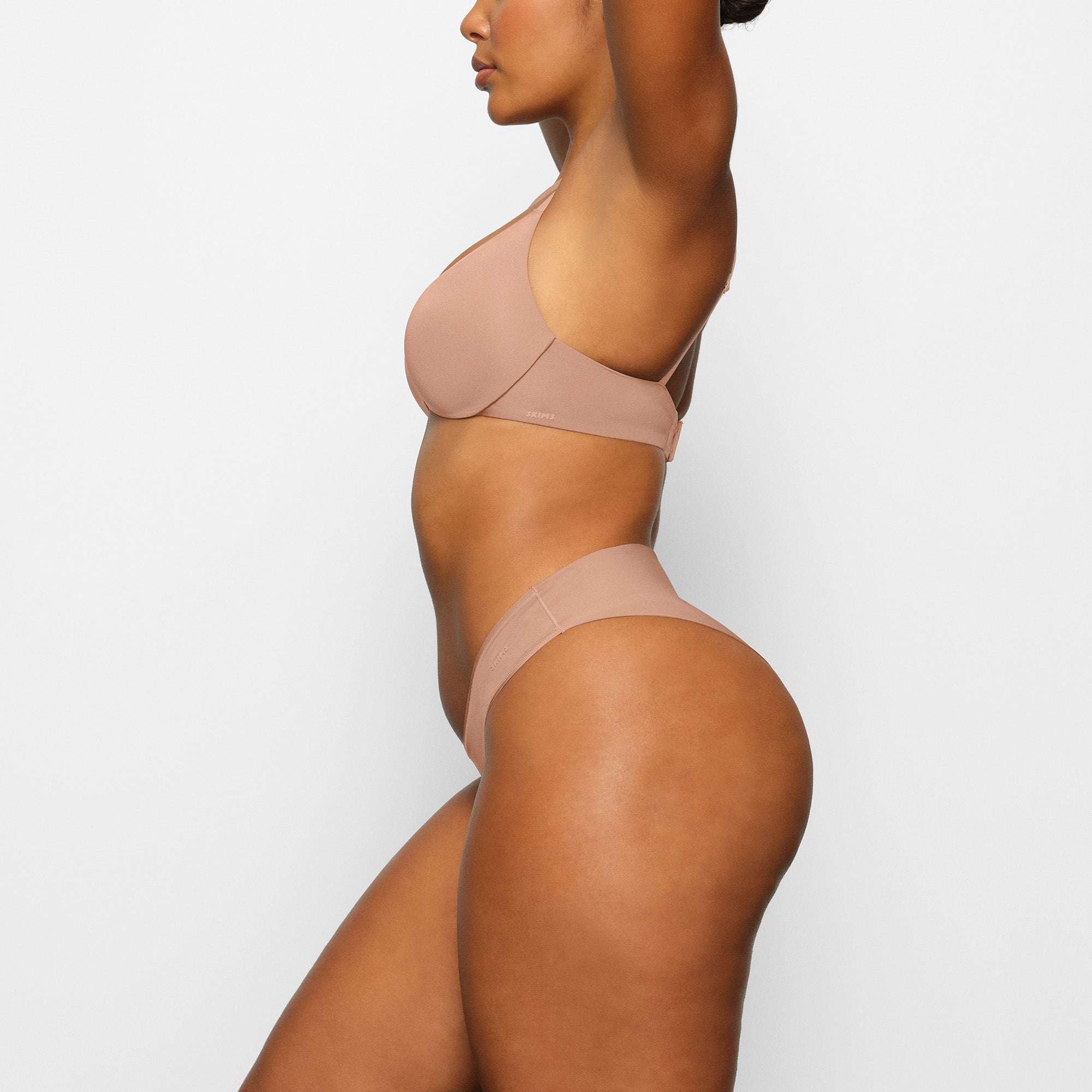 WIRELESS FORM PUSH-UP PLUNGE BRA | SIENNA - Image 2