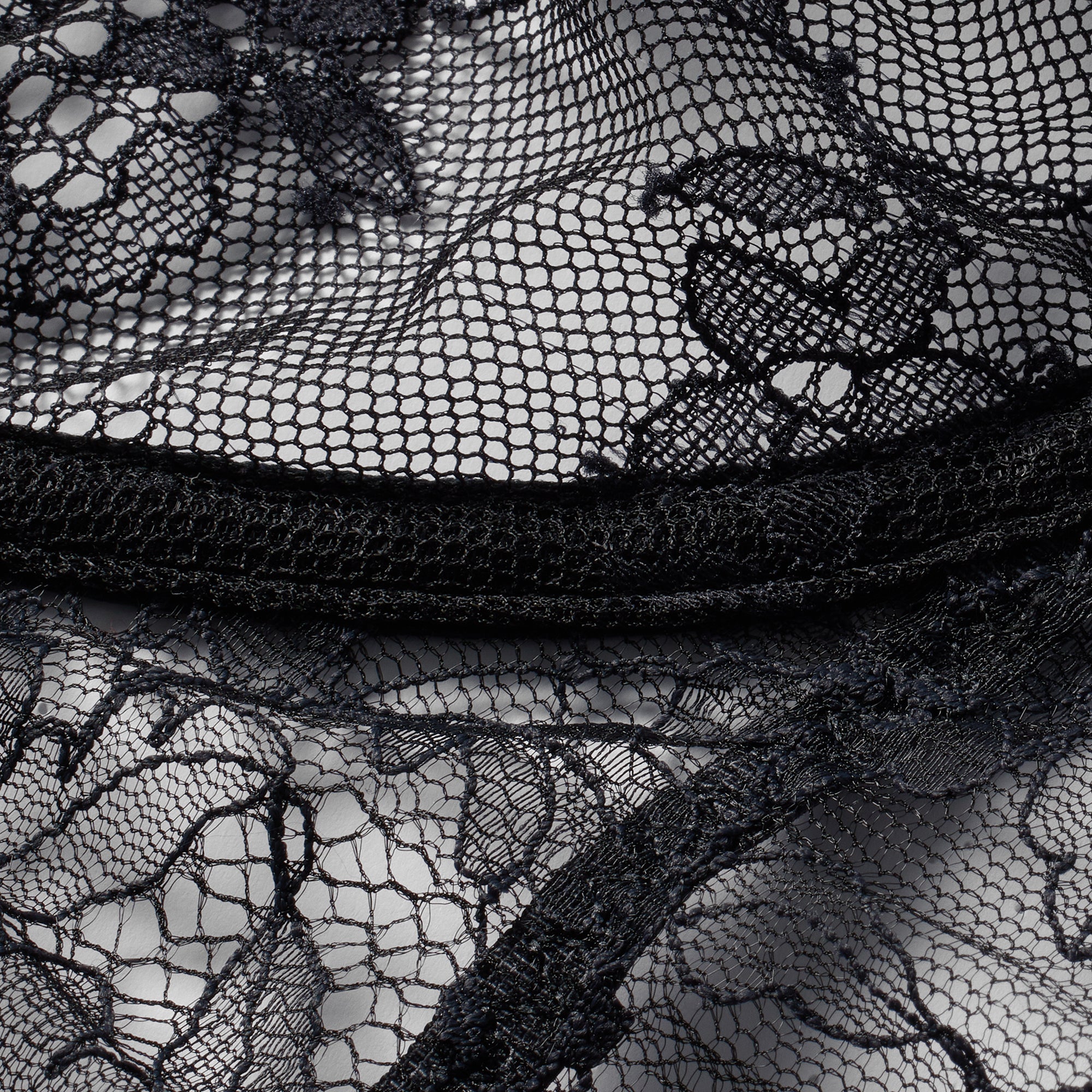 ULTRA FINE LACE SCOOP BRA | ONYX - Image 5