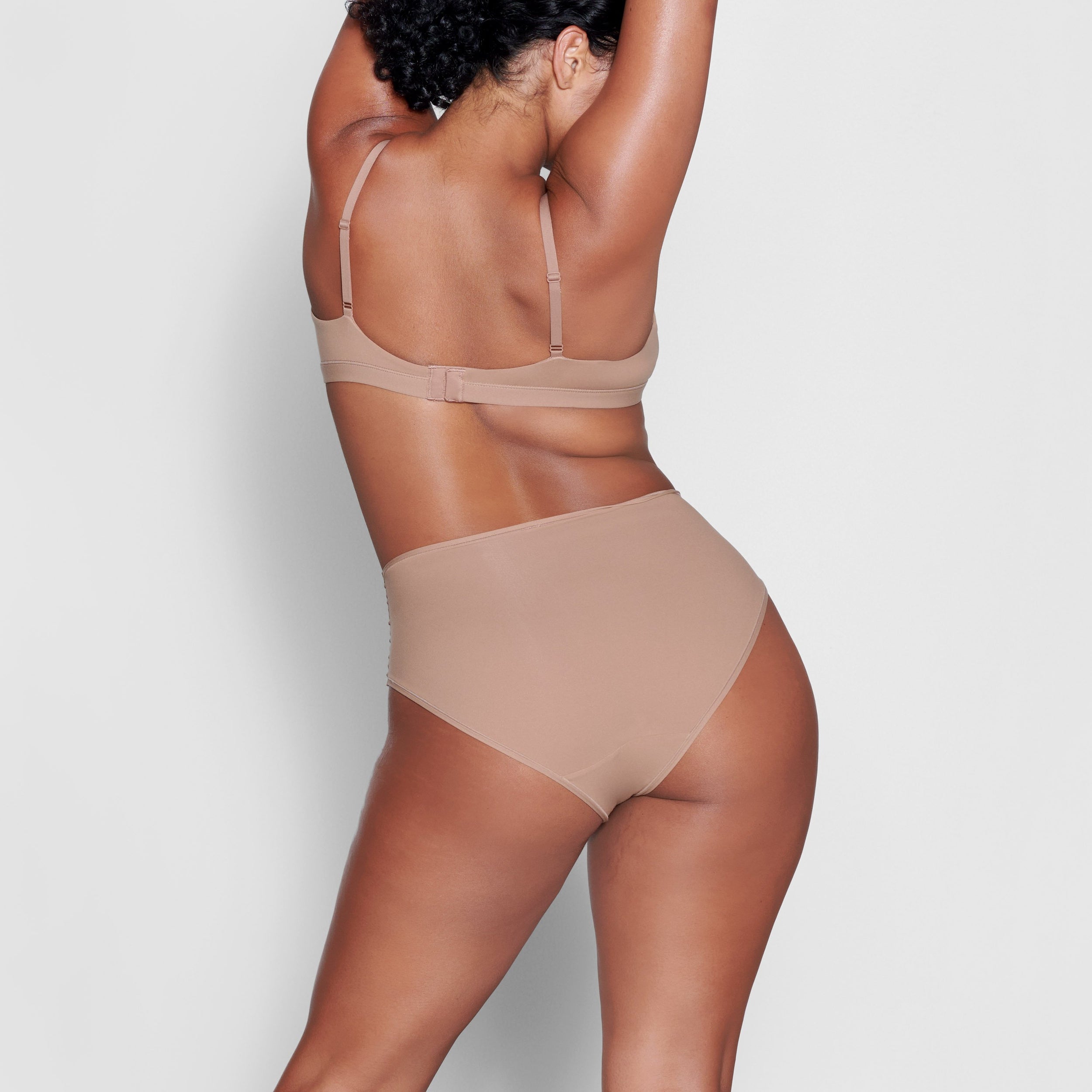 FITS EVERYBODY CROSSOVER BRALETTE | SIENNA - Image 3