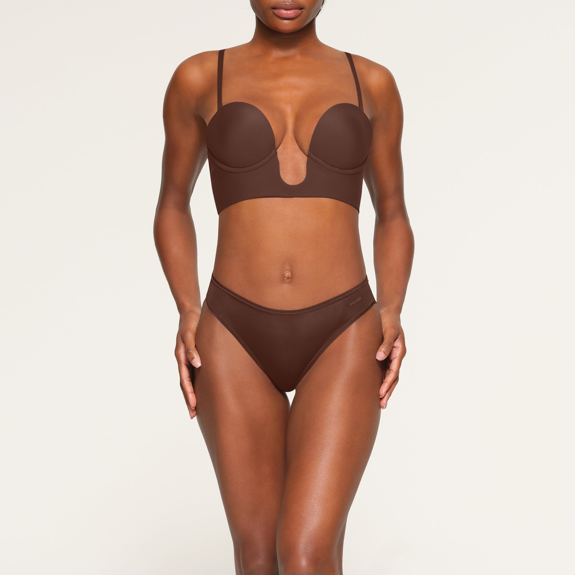 DEEP PLUNGE SHAPEWEAR BRA | COCOA