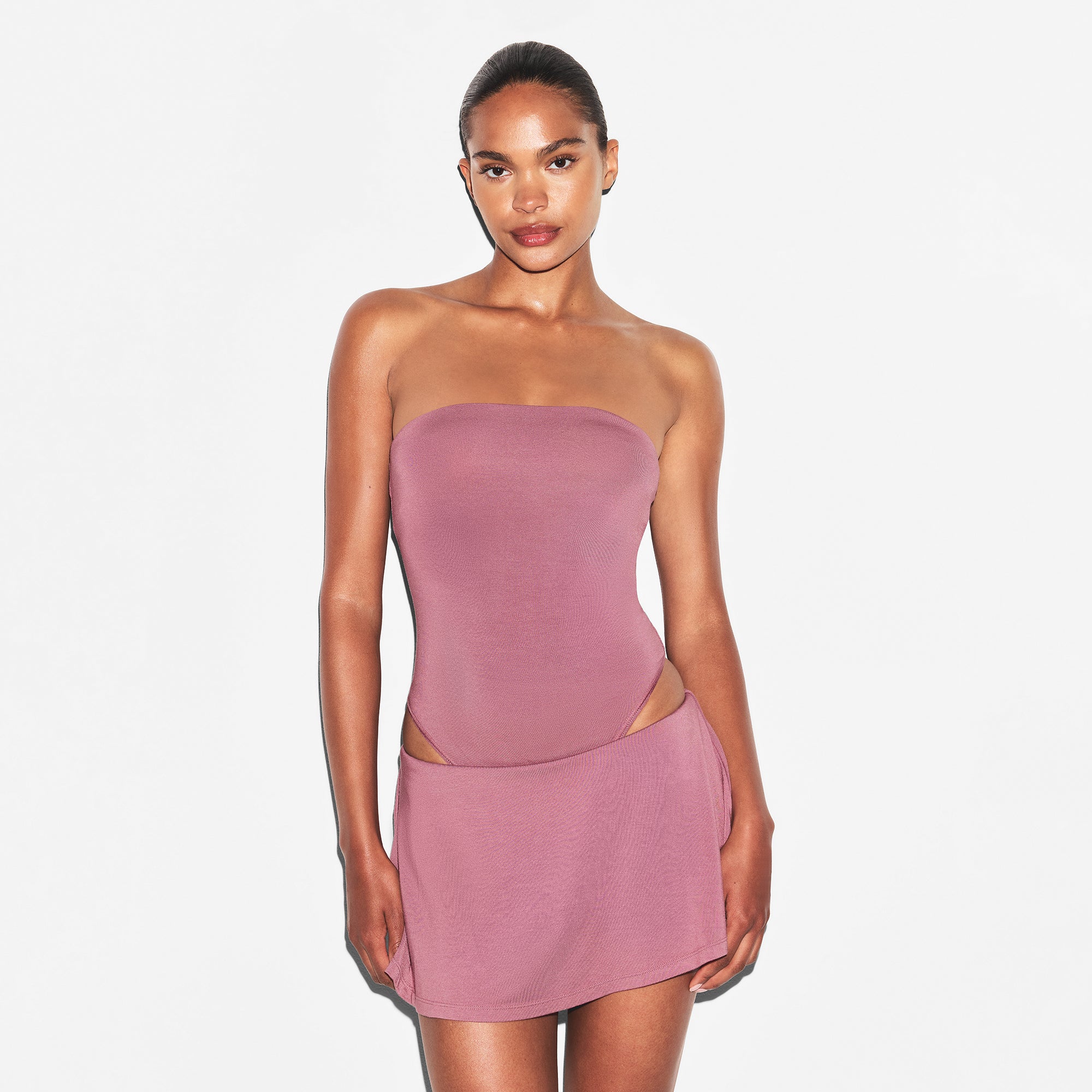 SMOOTH LAYERS STRAPLESS BODYSUIT | REDWOOD