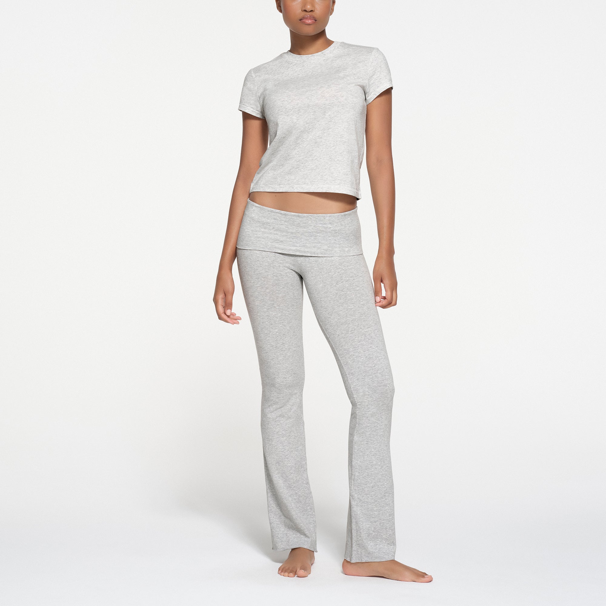 RELAXED TEES SHRUNKEN T-SHIRT | LIGHT HEATHER GREY