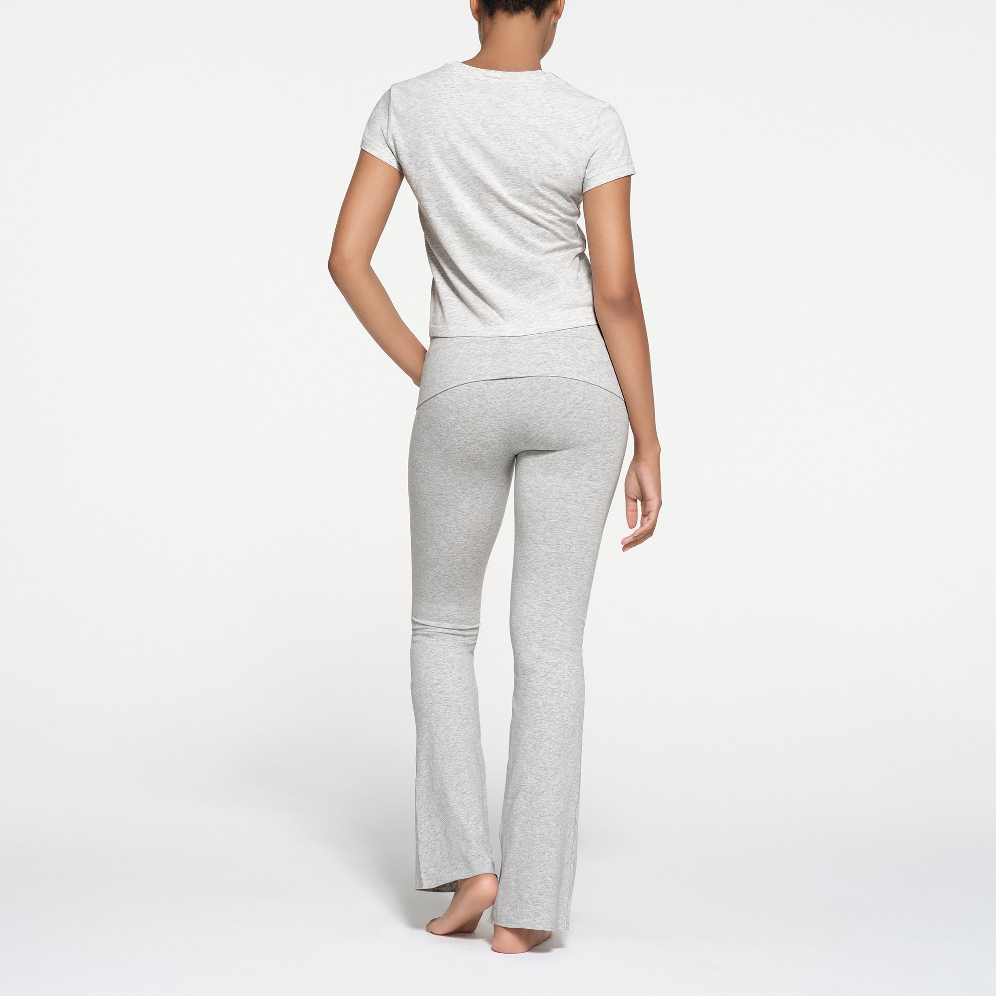 RELAXED TEES SHRUNKEN T-SHIRT | LIGHT HEATHER GREY - Image 3