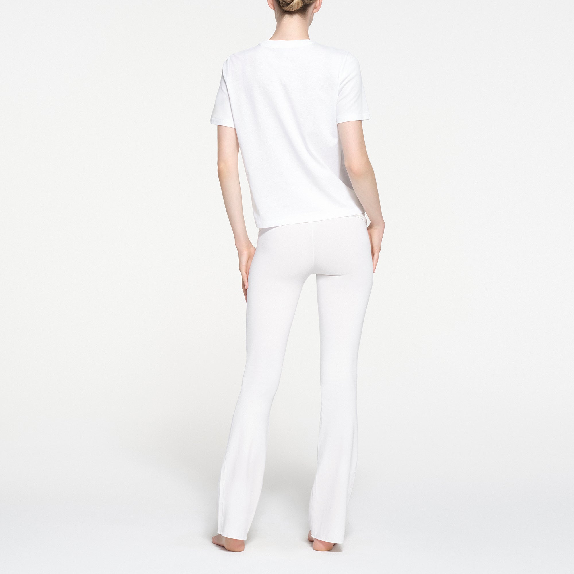 RELAXED TEES T-SHIRT | SNOW - Image 3