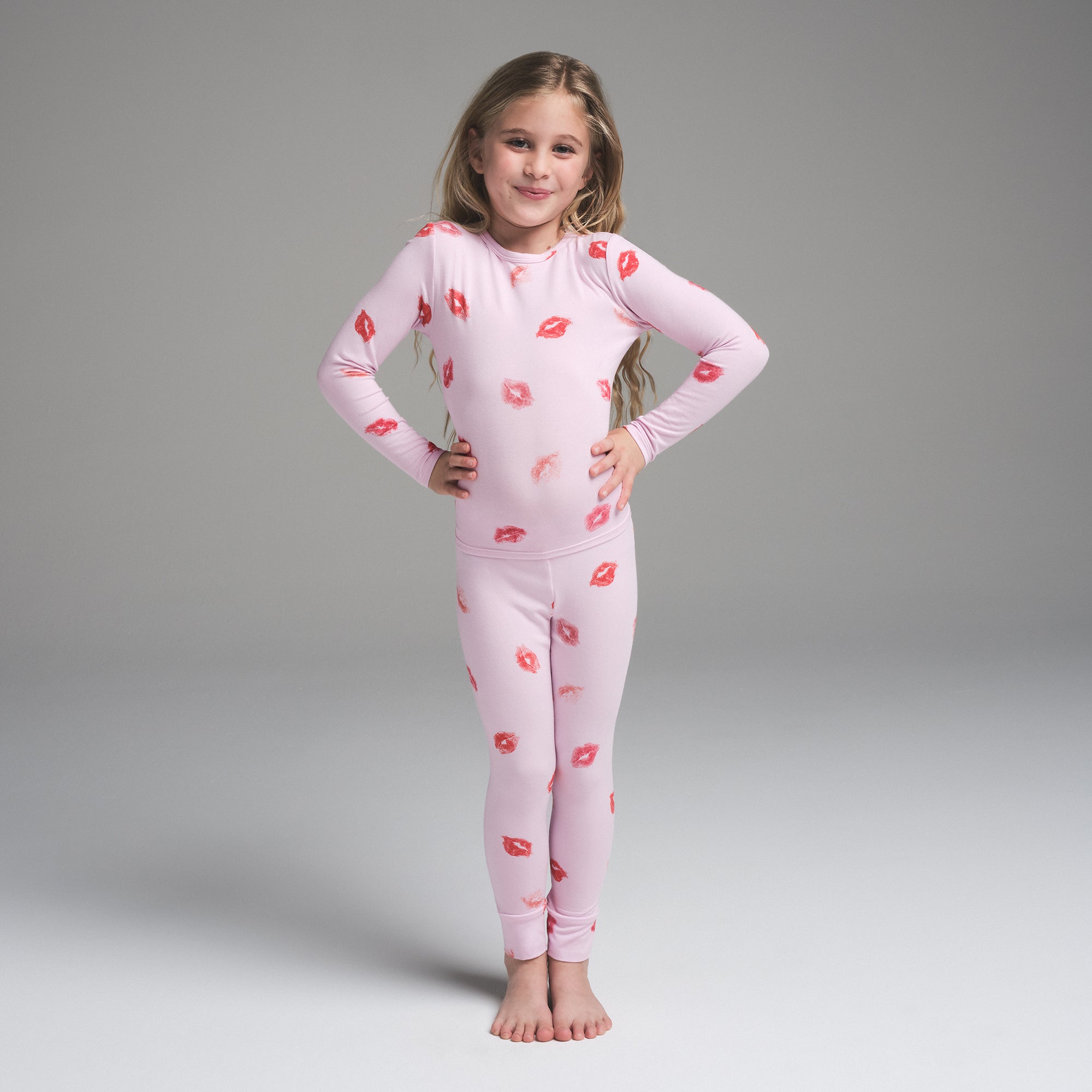 SKIMS SLEEP KIDS SLEEP SET | CHERRY BLOSSOM LIPSTICK