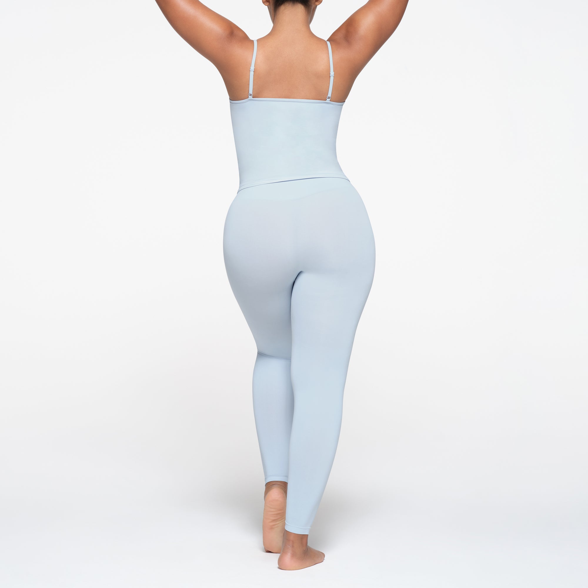 SOFT SMOOTHING SEAMLESS CAMI | CELESTE - Image 3
