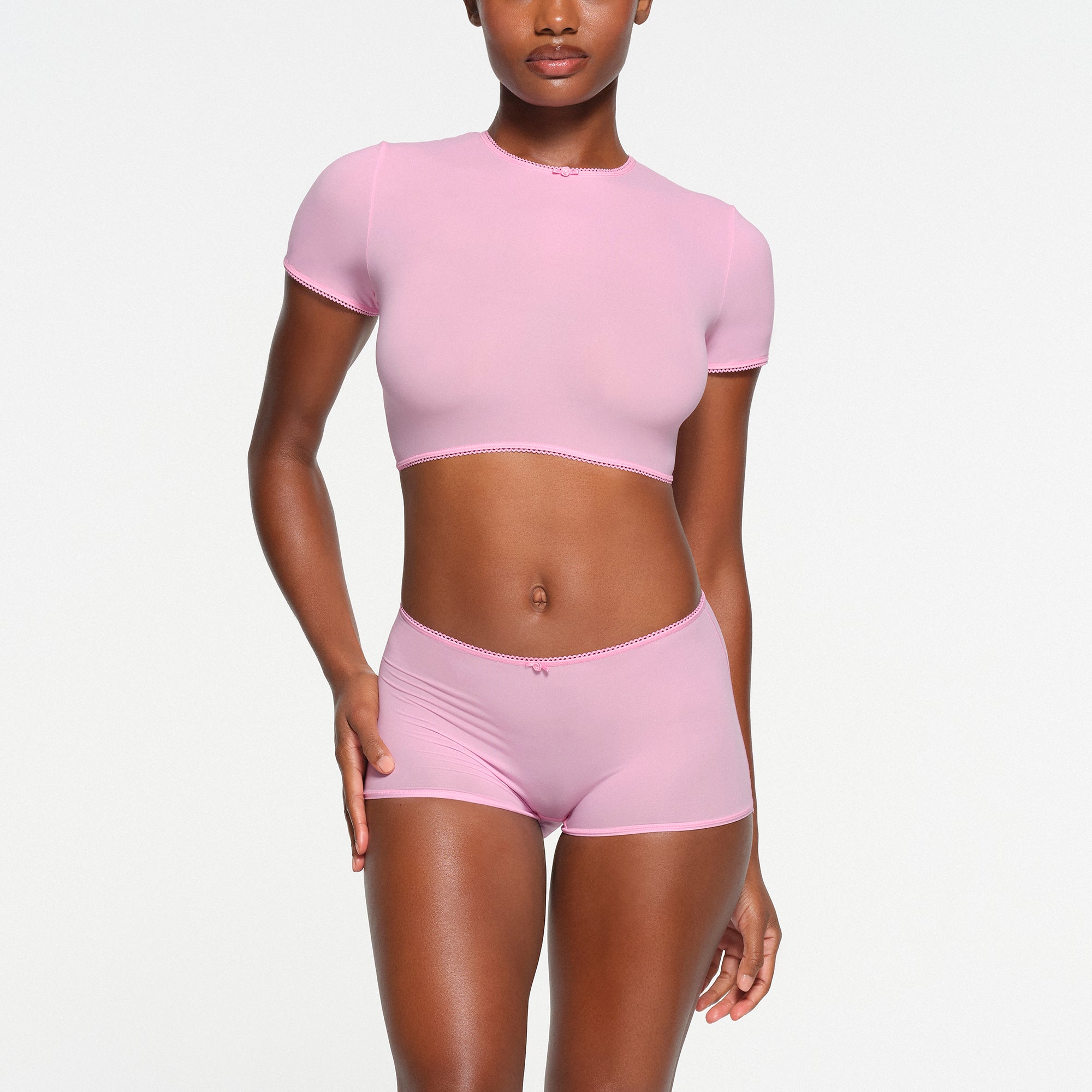 FITS EVERYBODY PICOT SUPER CROPPED T-SHIRT | BUBBLE GUM