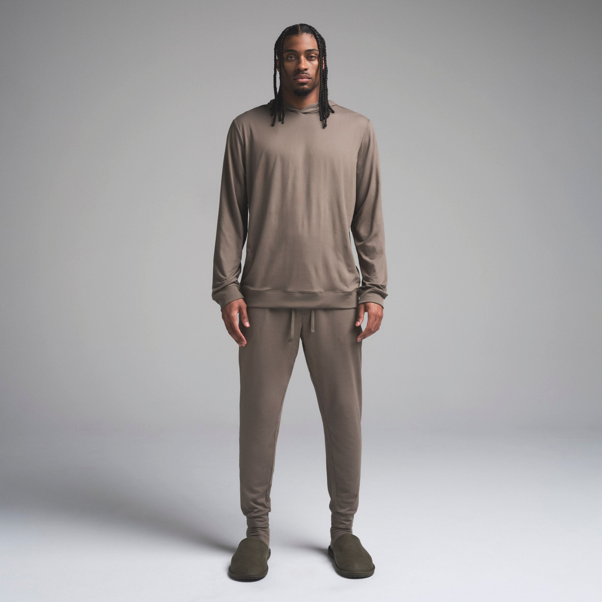 OUTDOOR JERSEY MENS CLASSIC HOODIE | TRUFFLE